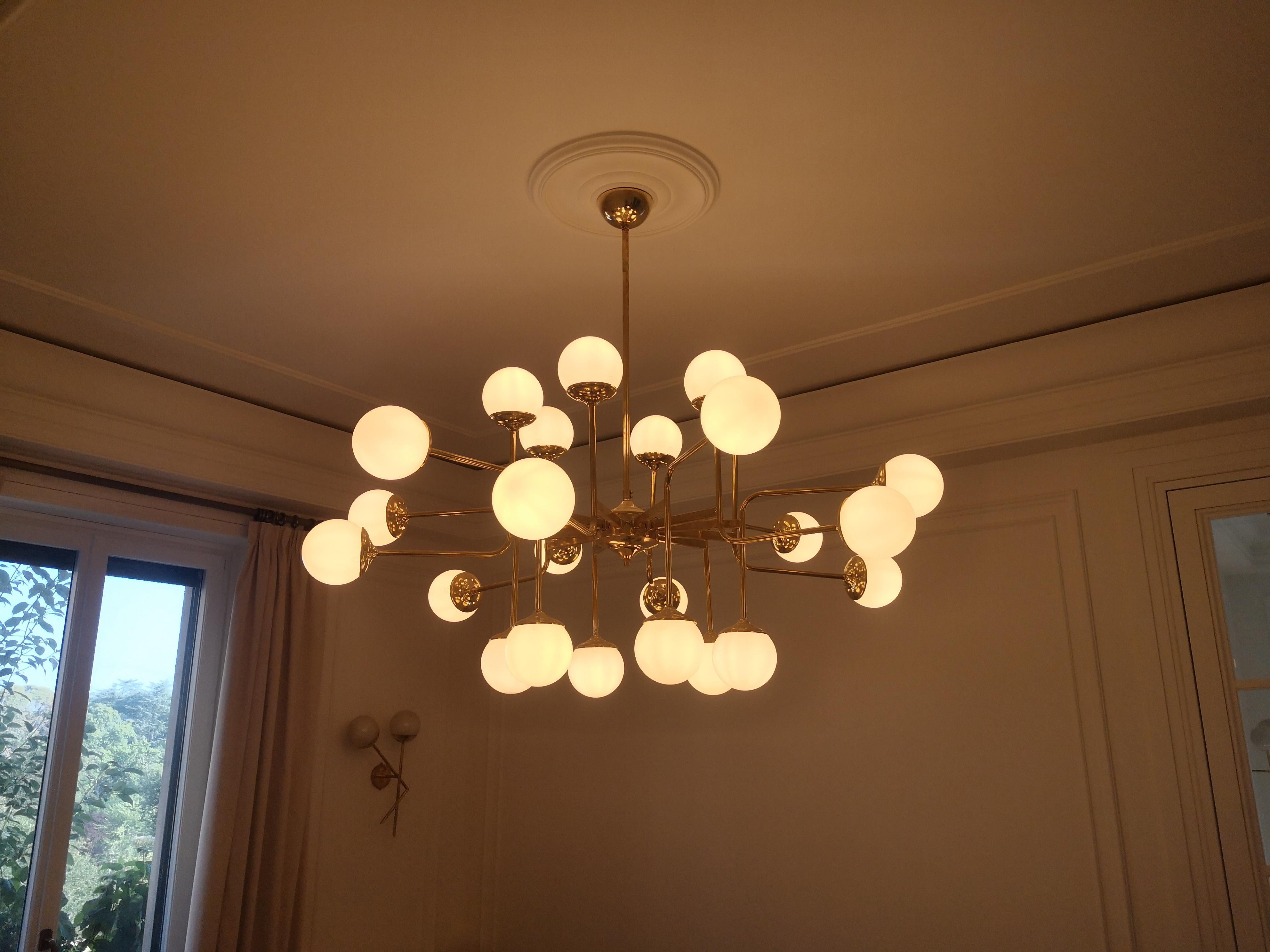 Murano Glass and Brass Mid-Century Chandelier, 2020 For Sale 4