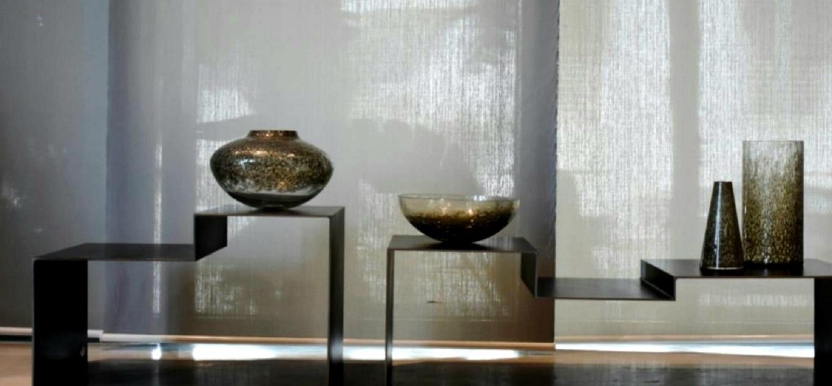 Altro Vaso da fiori in vetro di Murano e ottone fatto a mano in Italia da Stories of Italy in vendita