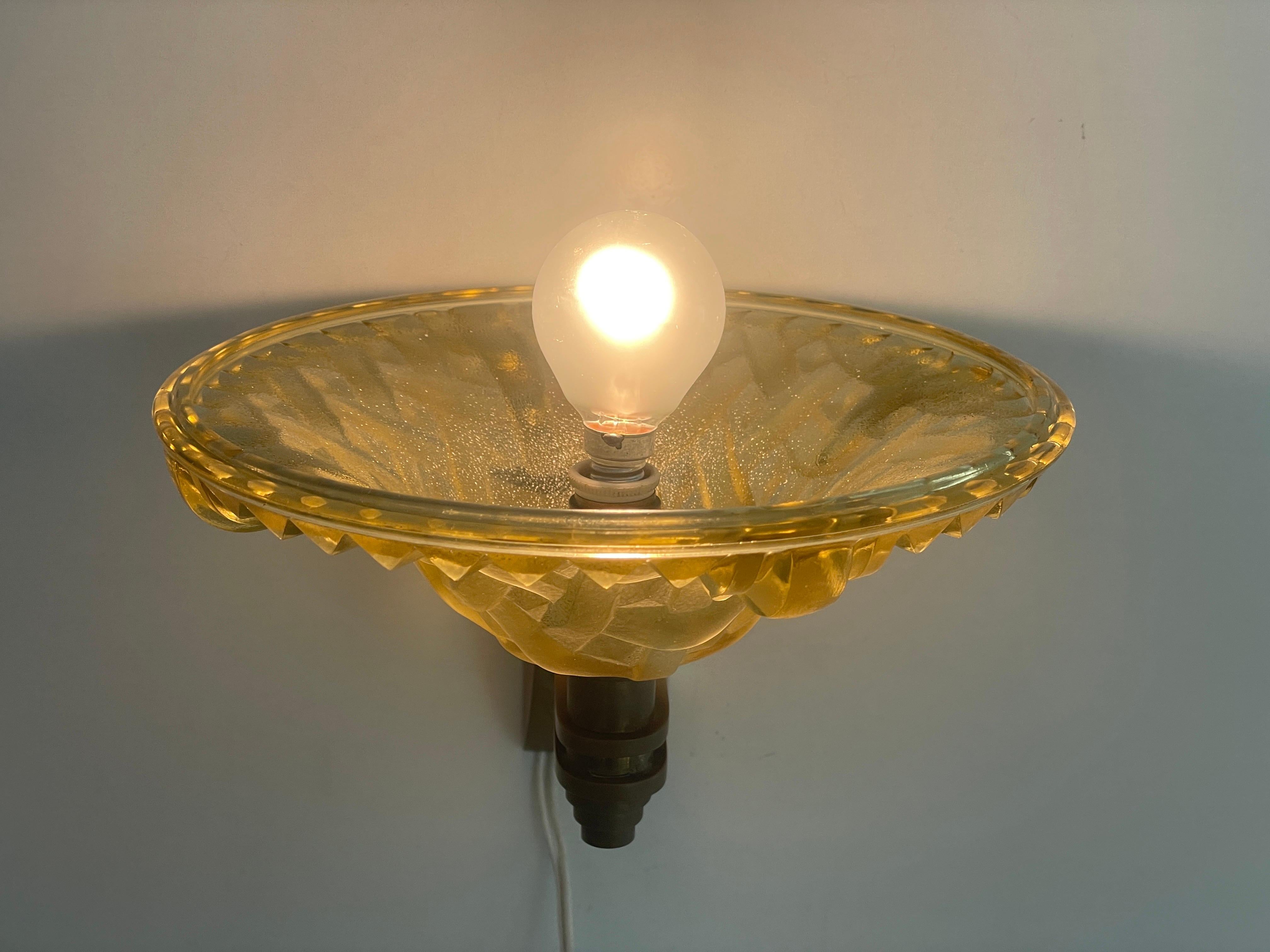 Pareja de candelabros de cristal de Murano y latón, años 50, Italia en venta 10