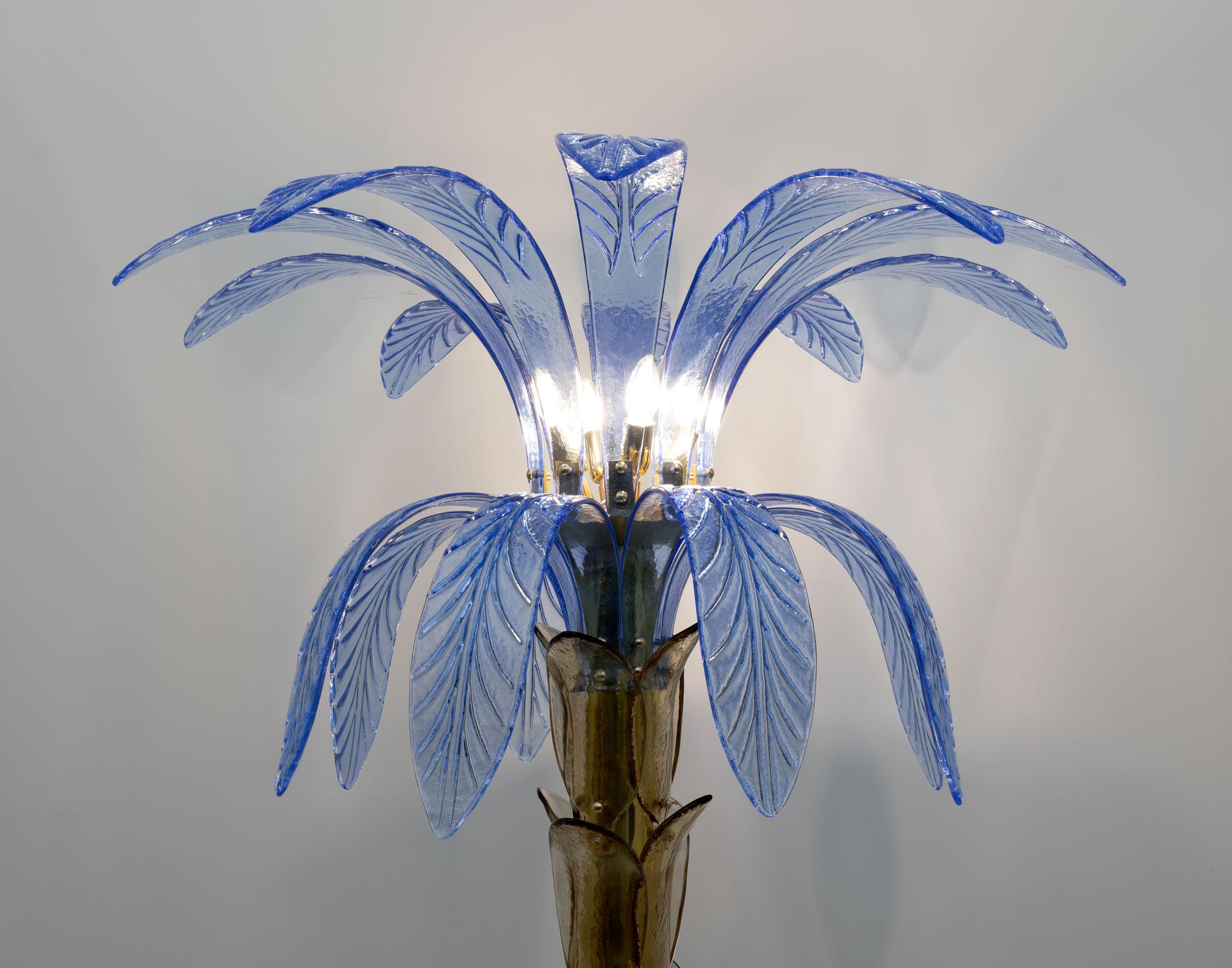 Murano Glass and Brass Palm Tree Floor Lamp, 1970s In Excellent Condition For Sale In Puglia, Puglia
