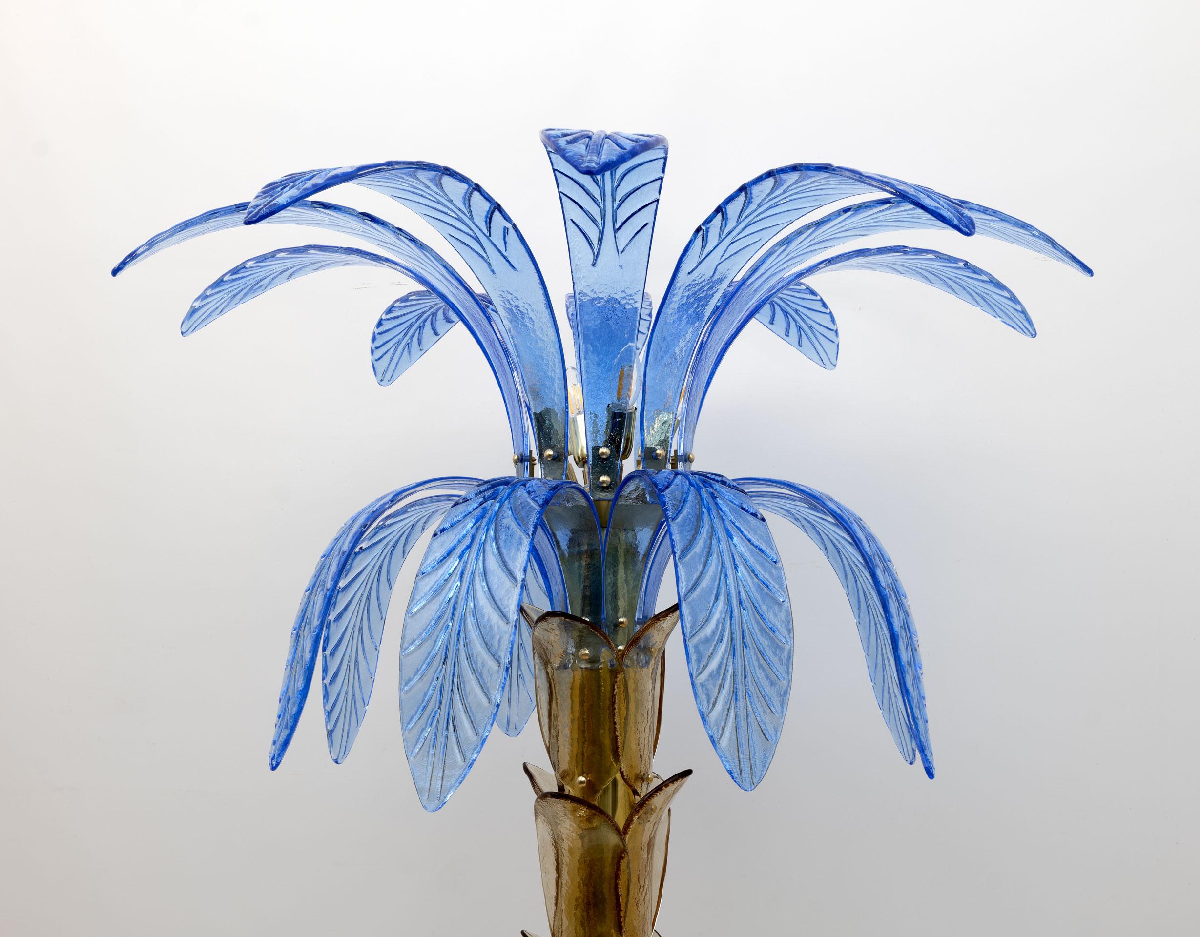 Fin du 20e siècle Lampadaire à palmier en verre de Murano et laiton, années 1970 en vente