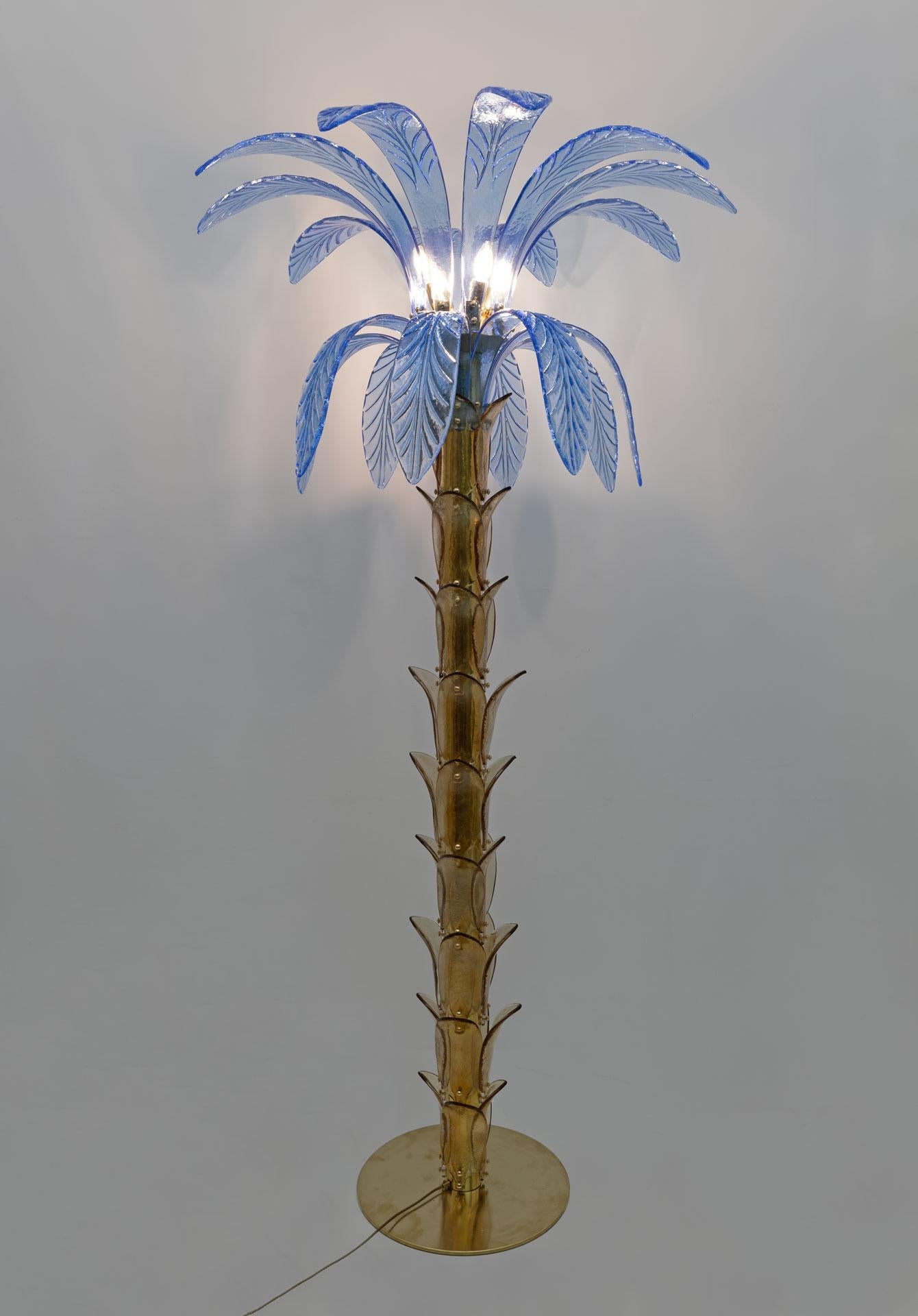 Laiton Lampadaire à palmier en verre de Murano et laiton, années 1970 en vente