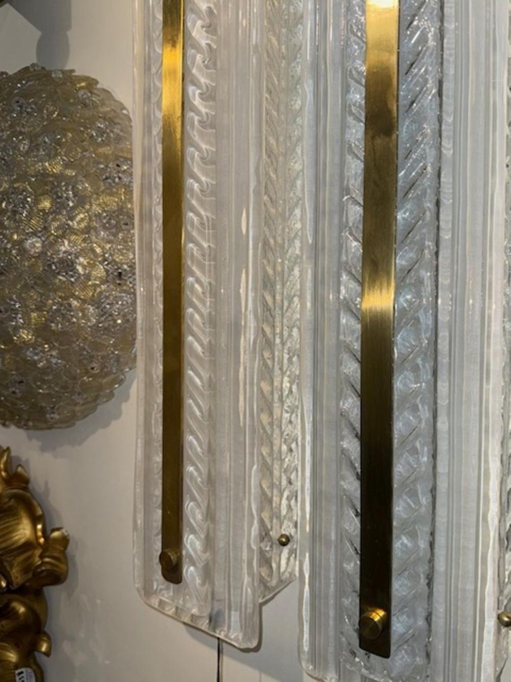 XXIe siècle et contemporain Appliques en verre de Murano et en laiton en vente