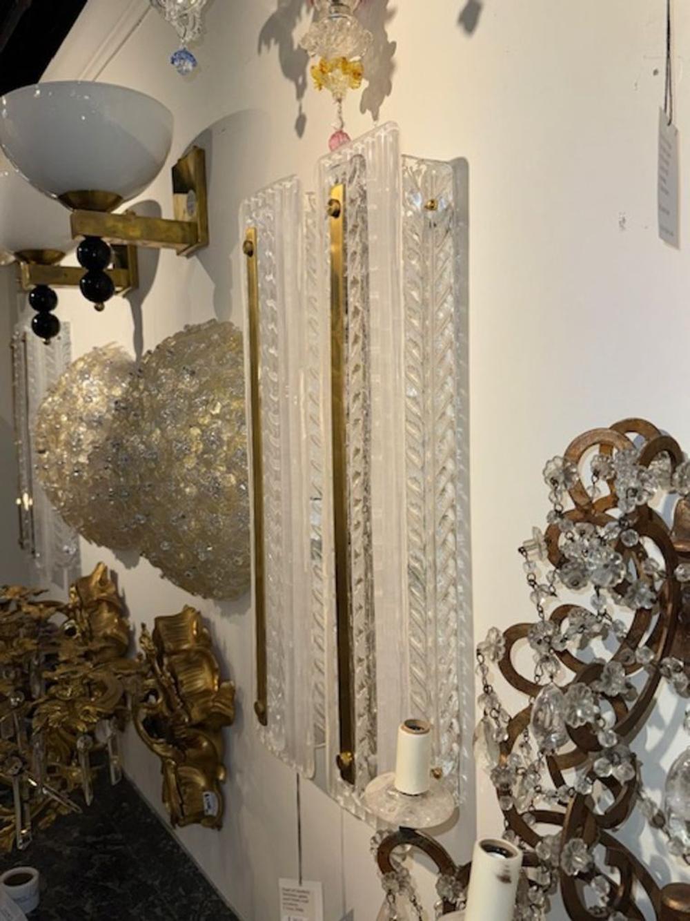 Laiton Appliques en verre de Murano et en laiton en vente
