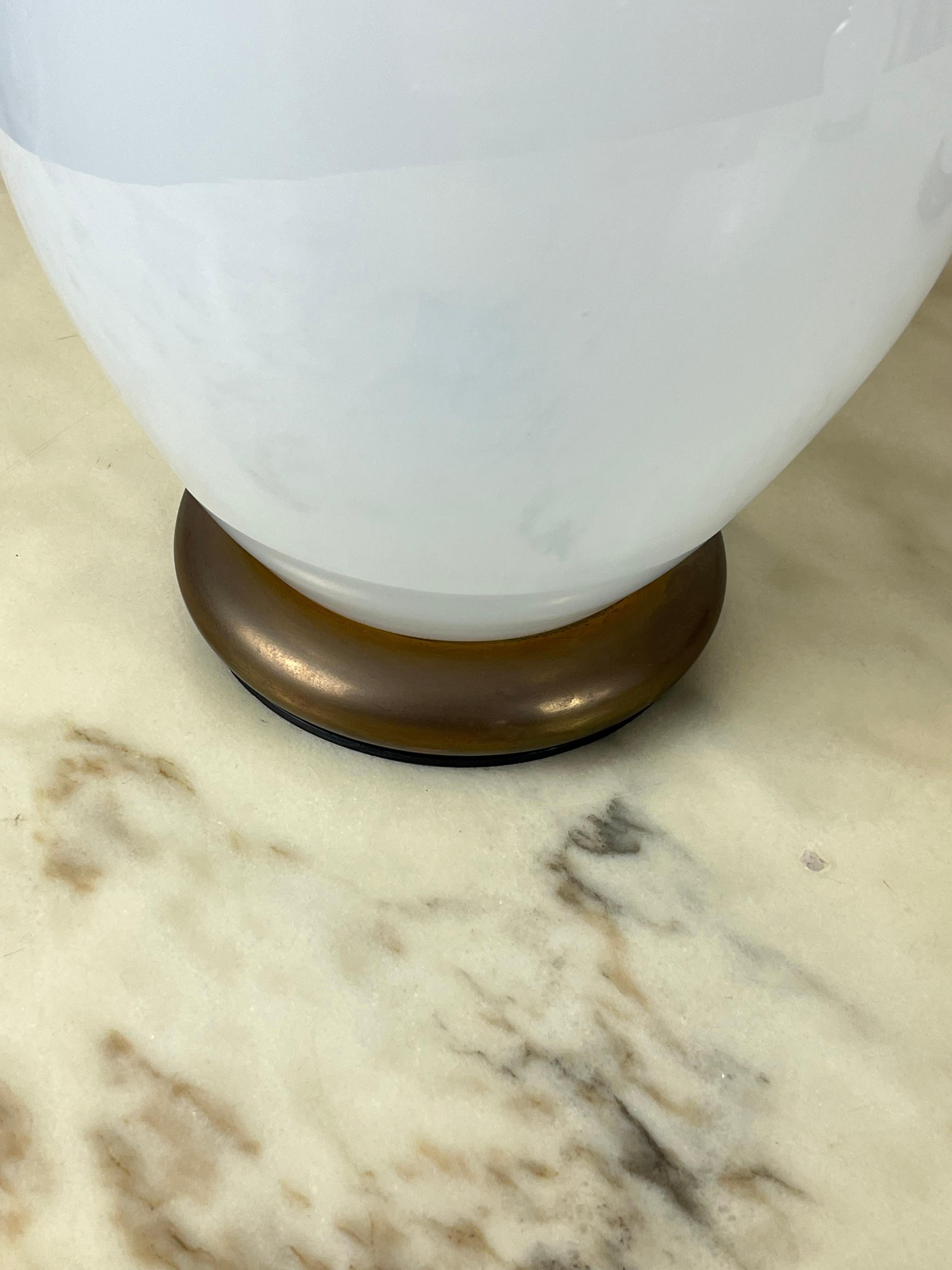 Late 20th Century Murano Glass and Brass Table Lamp, F. Fabbian, Italy, 1970s For Sale