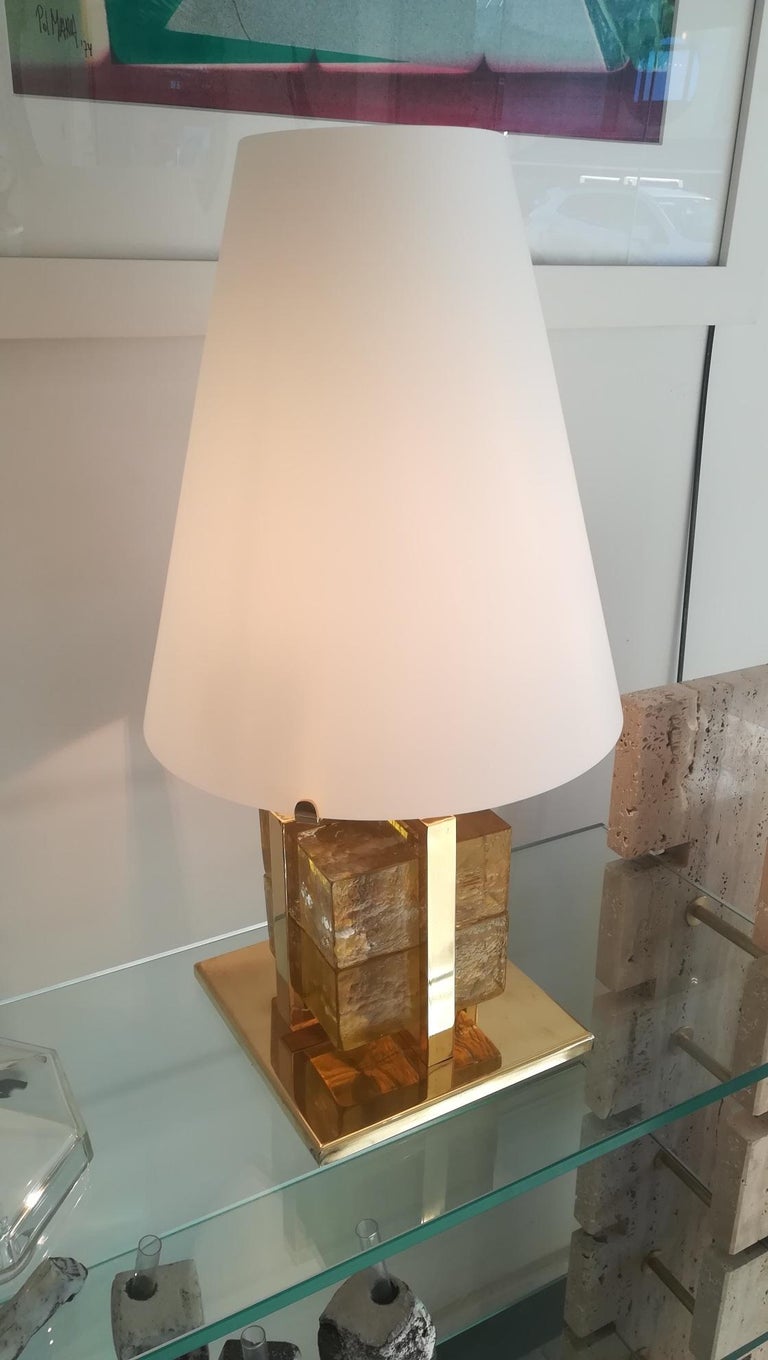 Murano glass and brass table lamp with white opaline glass lampshade.