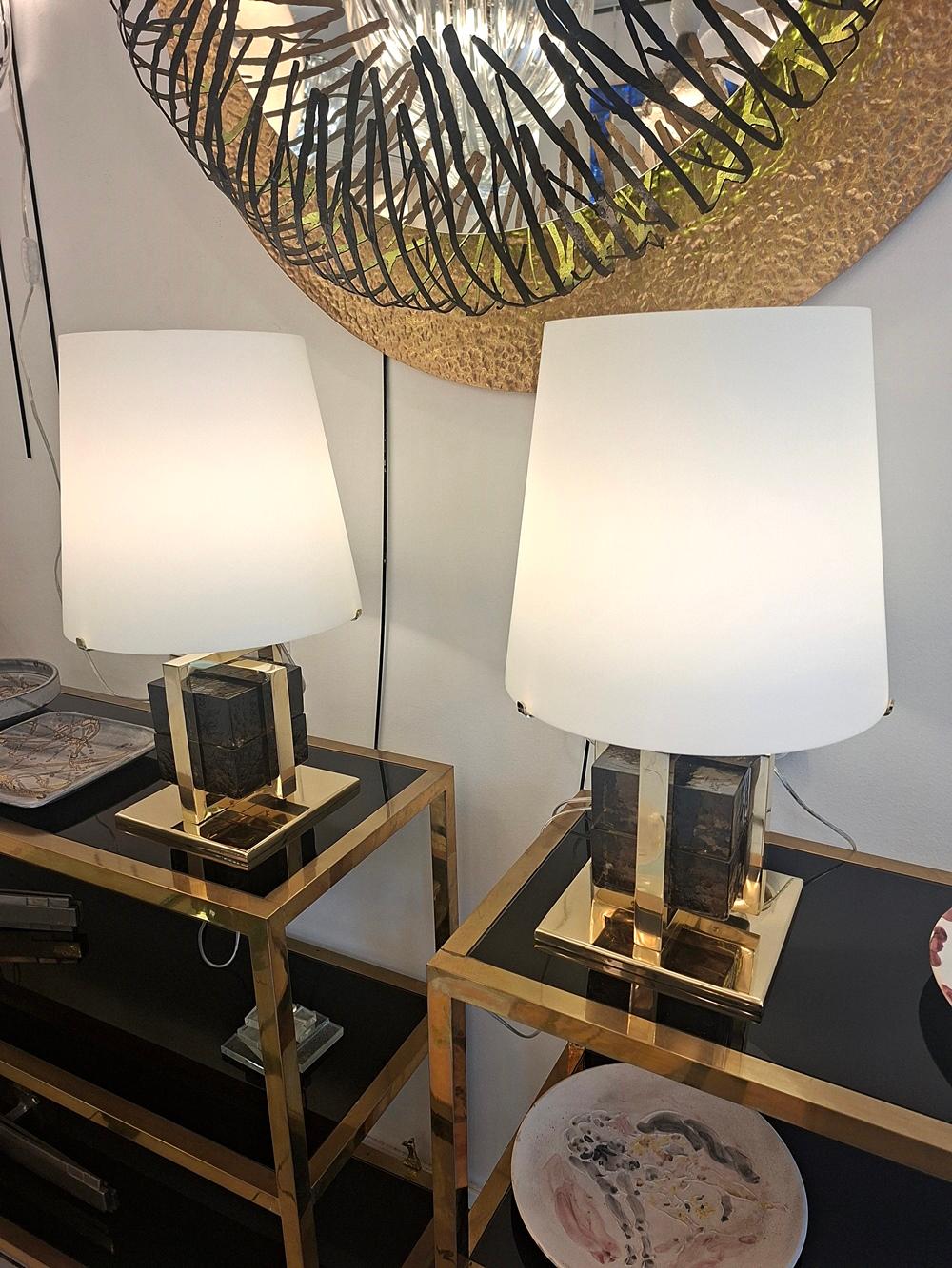 Lámpara de mesa de cristal de Murano y latón en venta 1