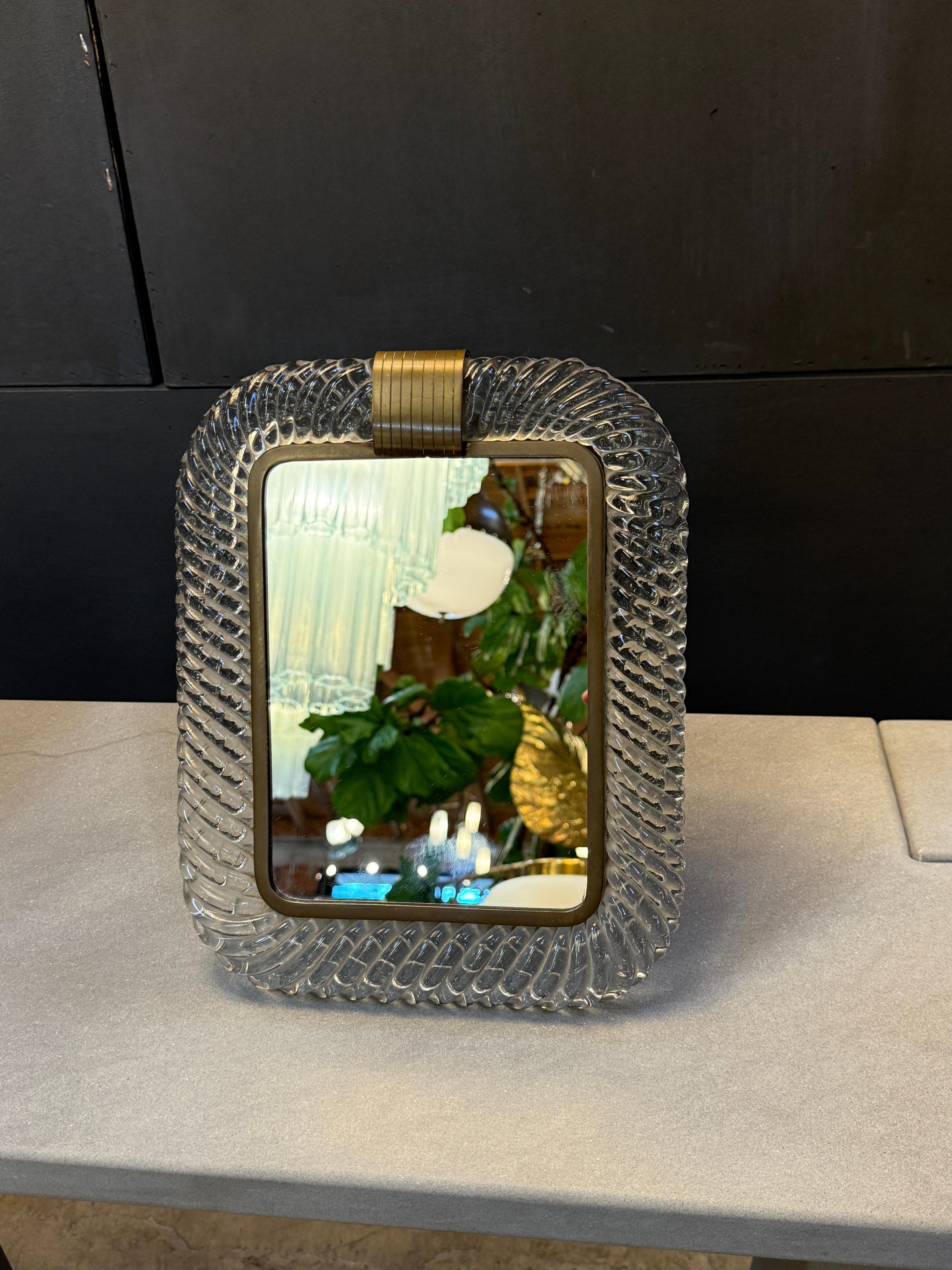 Moderno Specchio da tavolo in vetro di Murano e ottone in vendita