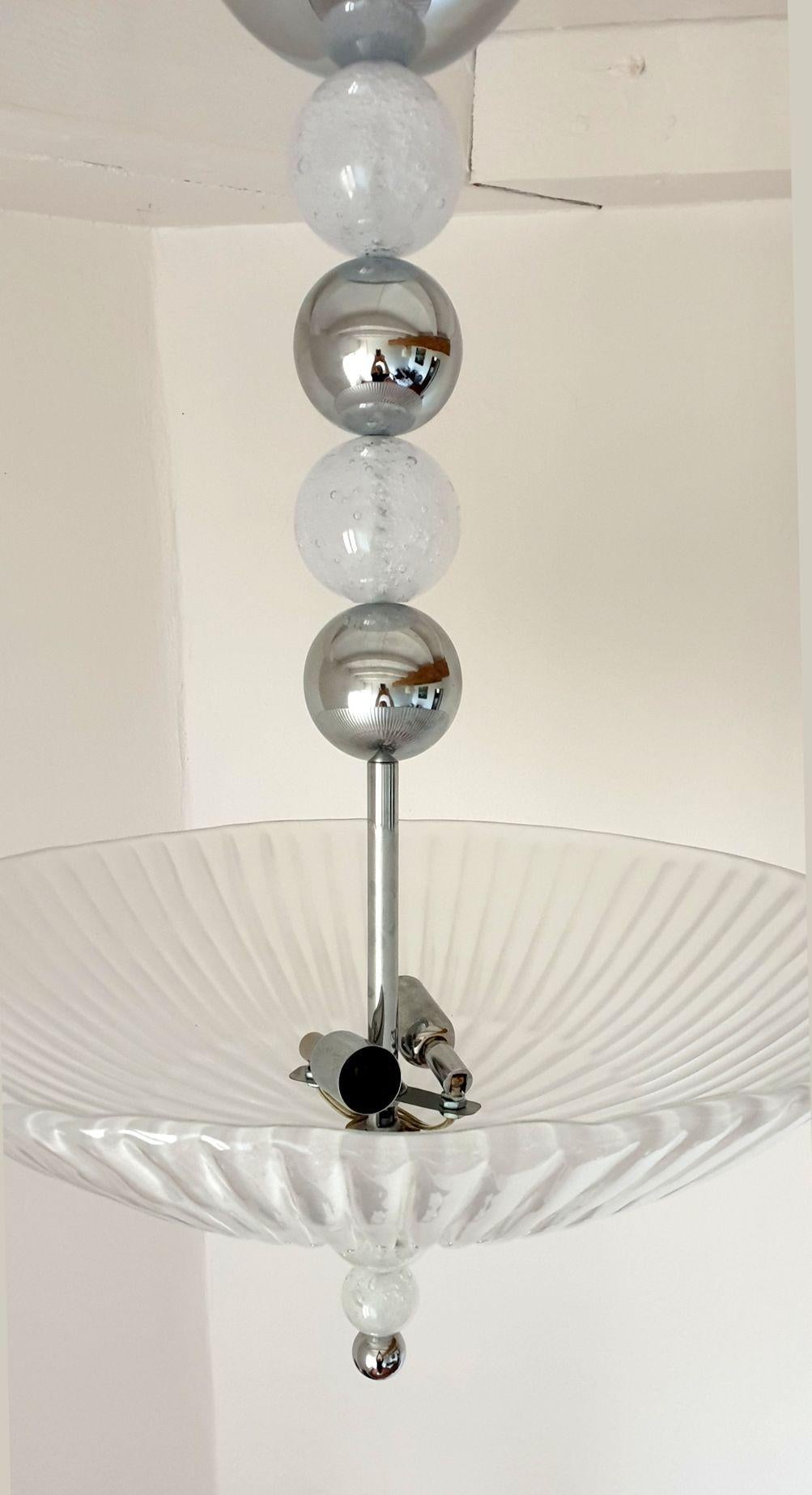 Murano Glass and Chrome Chandelier In Excellent Condition For Sale In Dallas, TX