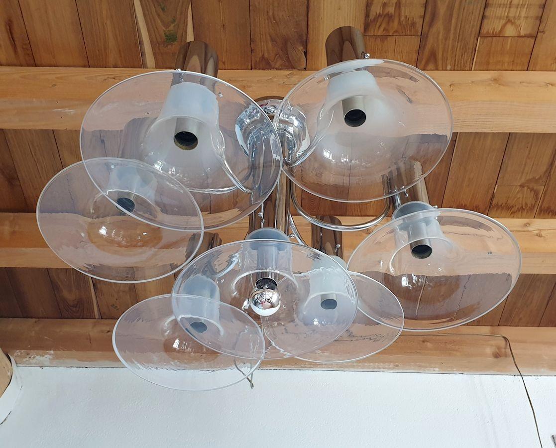 Vetro di Murano Lampadario in vetro di Murano e cromo in vendita