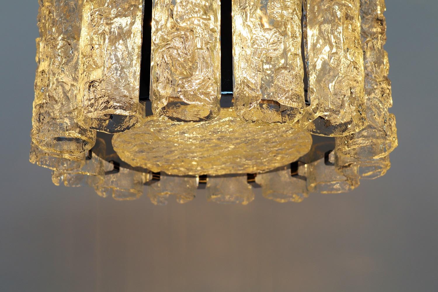 Murano Glass and Chrome Chandelier attributed to Barovier and Toso, 1970s For Sale 4