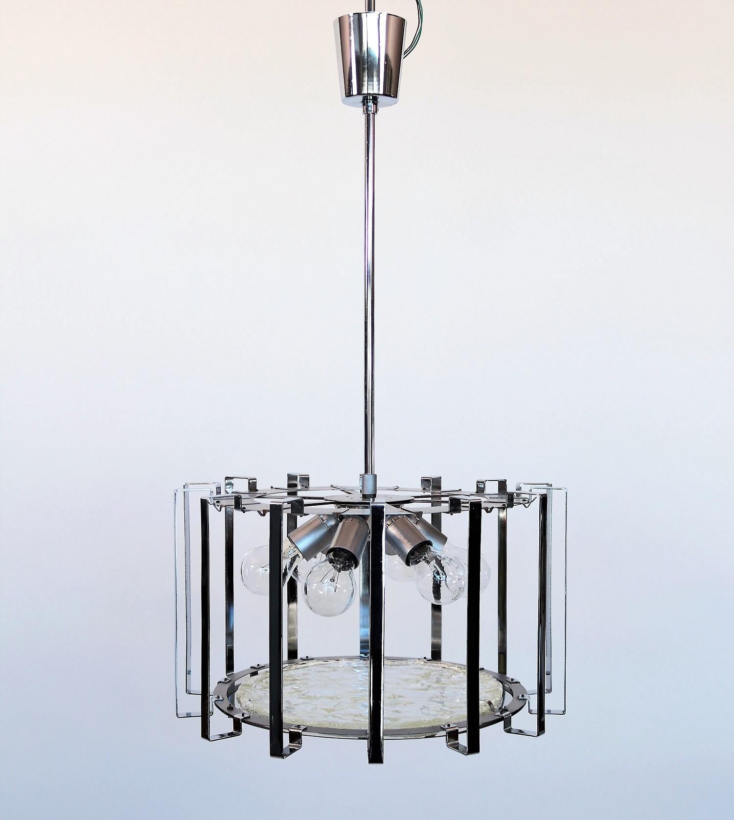 Murano Glass and Chrome Chandelier attributed to Barovier and Toso, 1970s For Sale 6