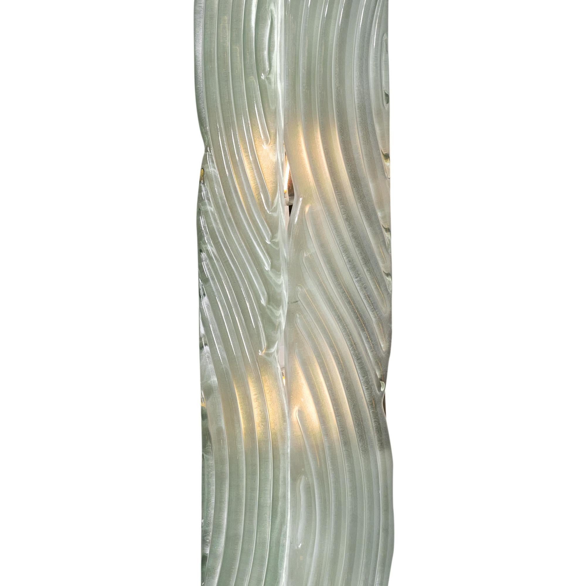 XXI secolo e contemporaneo Applique in vetro di Murano con texture ad acqua in vendita