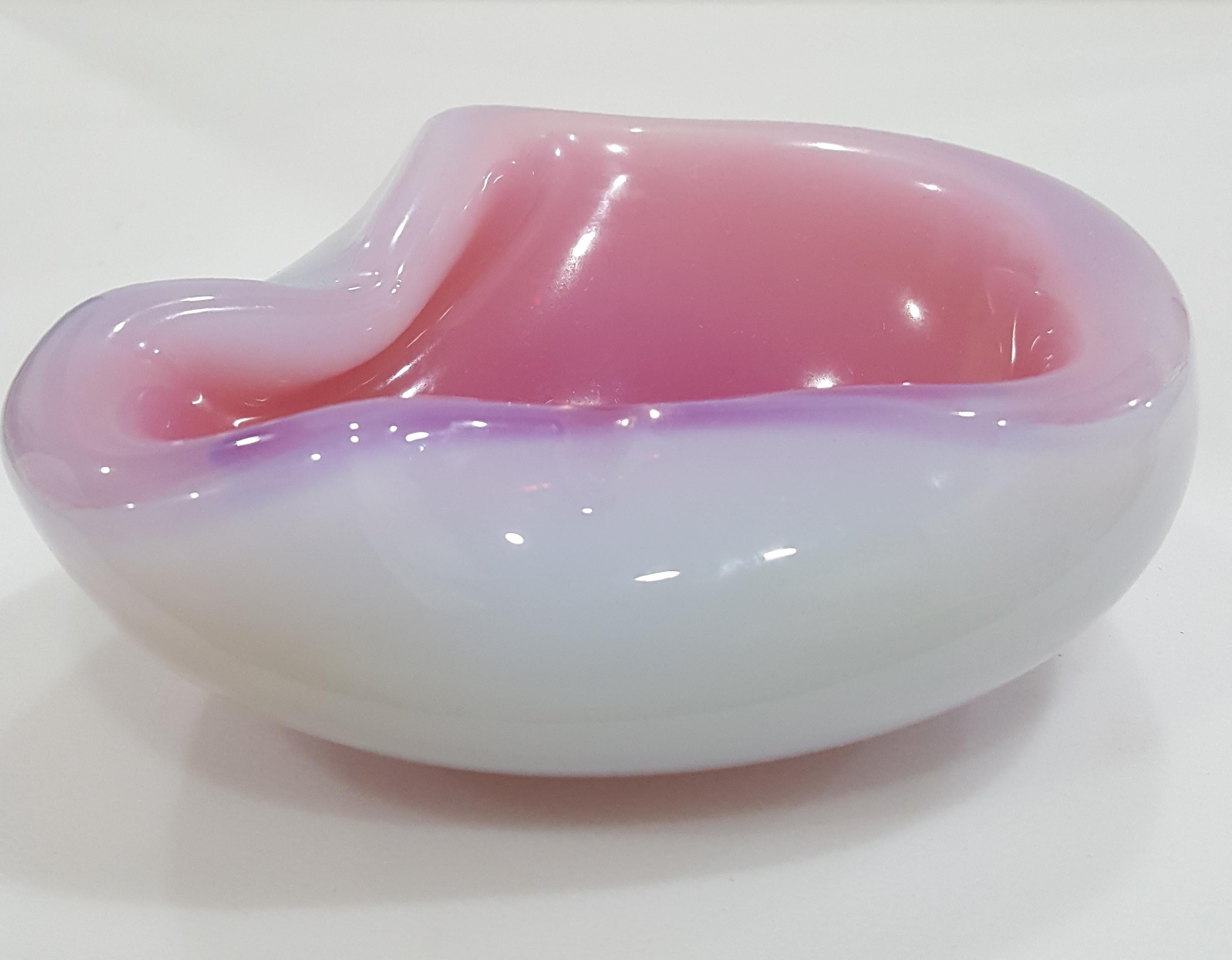 Murano Glass Archimedes Seguso (or Cenedese?) Opaline Vintage Bowl/Ashtray. For Sale 2