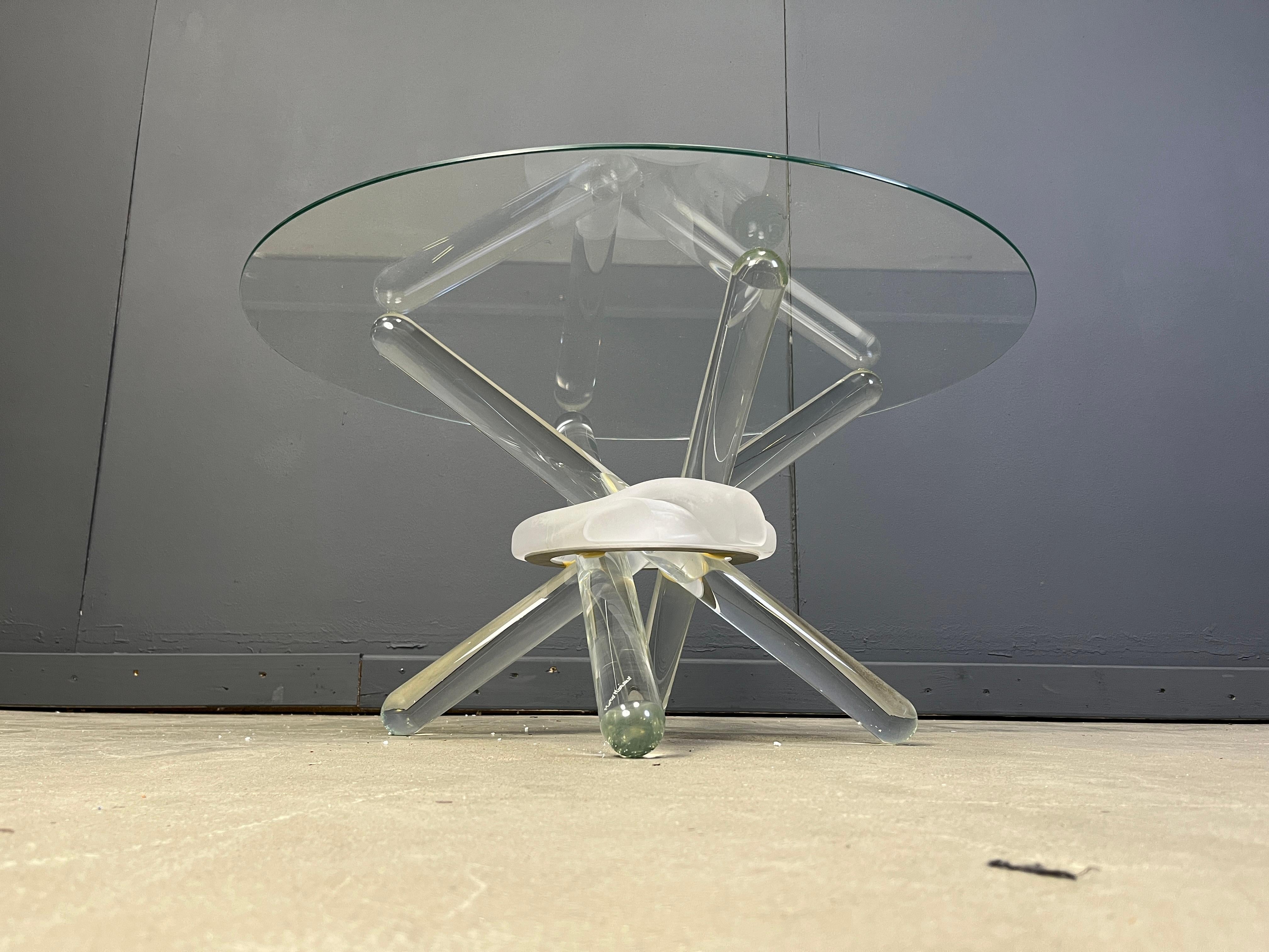 Verre de Murano Table basse arlequin en verre de Murano par Maurice Barilone, années 1980 en vente