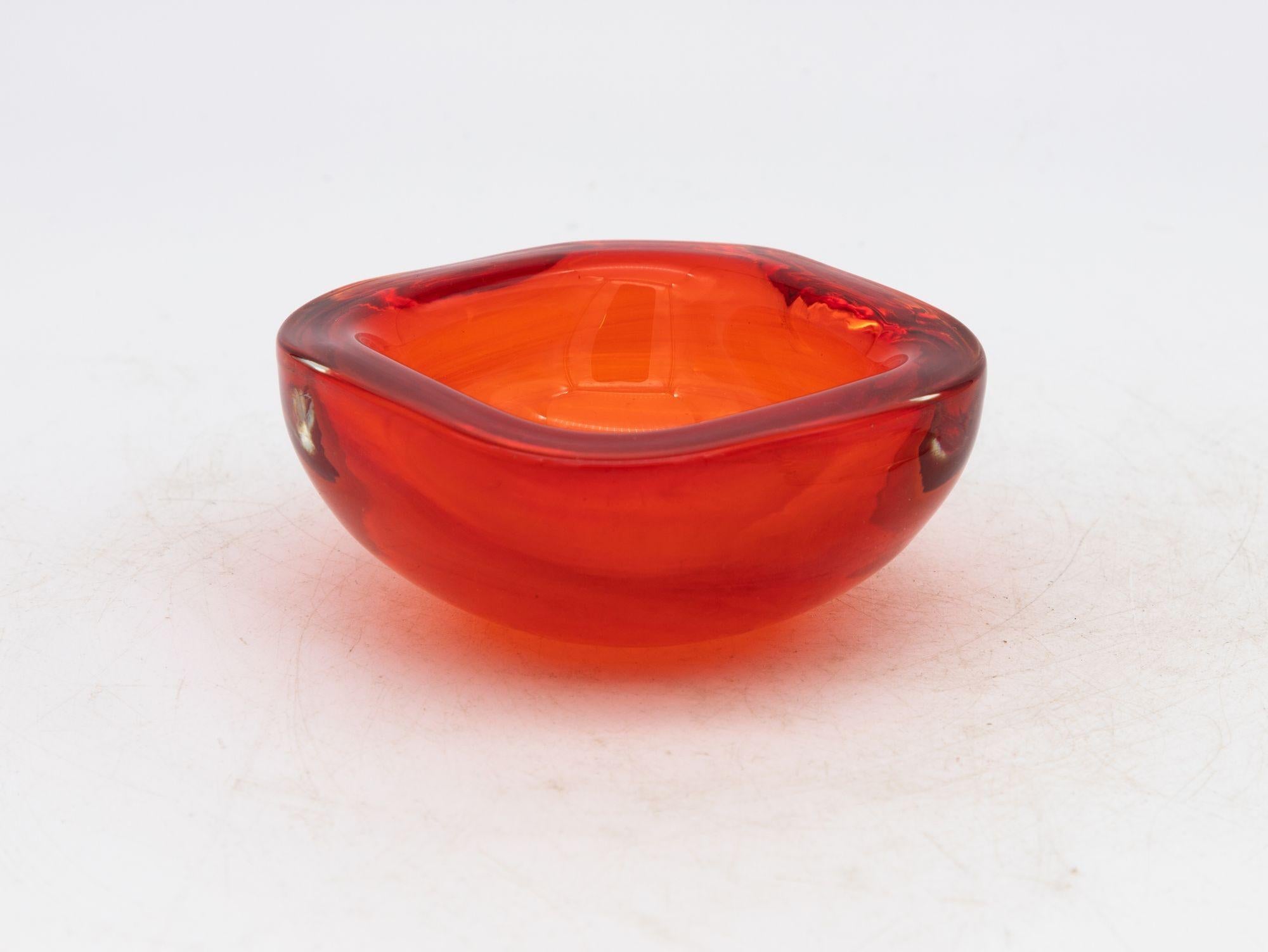 Murano Glass Ashtray, 1960s In Good Condition In South Salem, NY