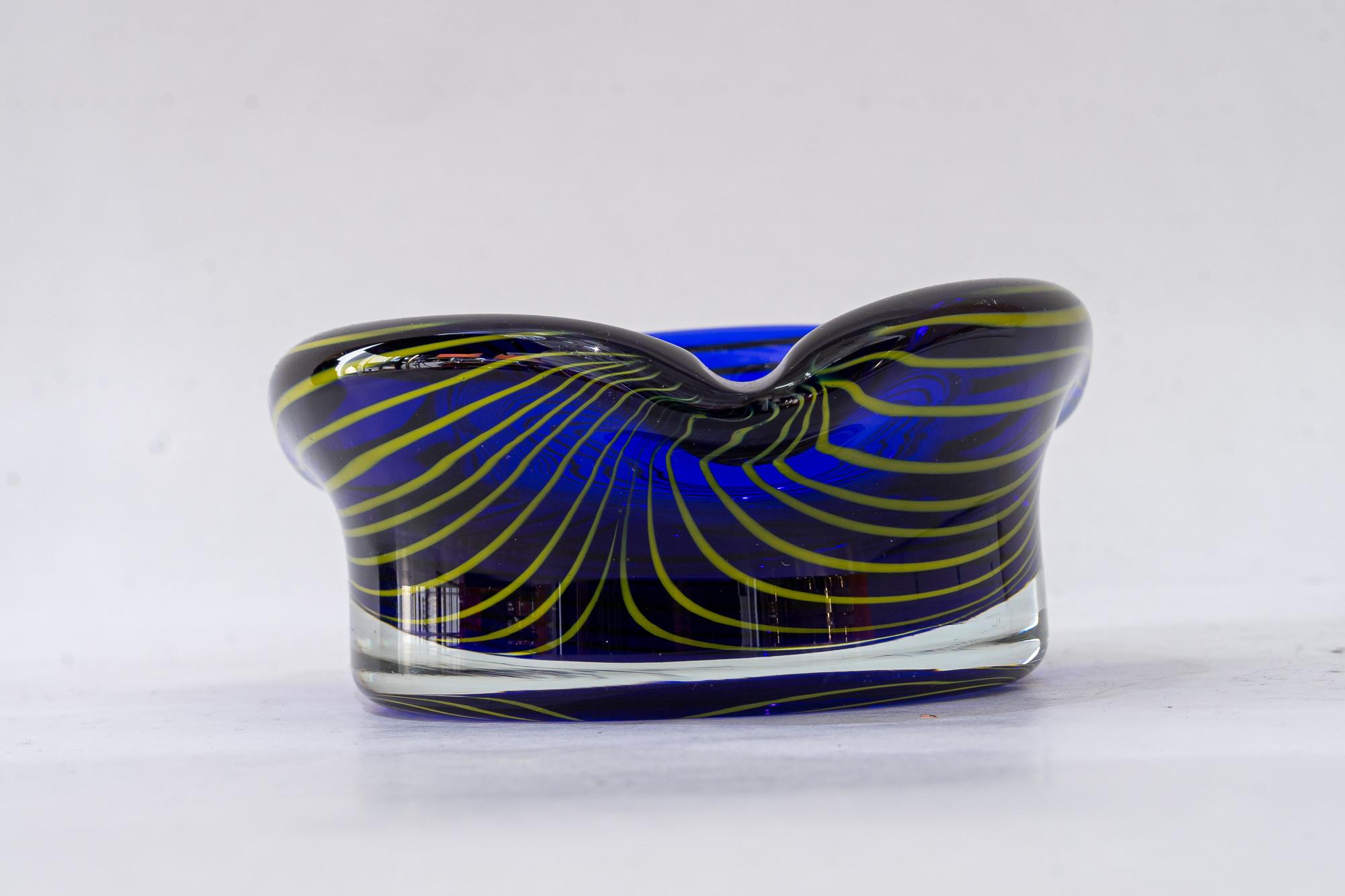 Murano glass ashtray italy around 1970s
Original condition