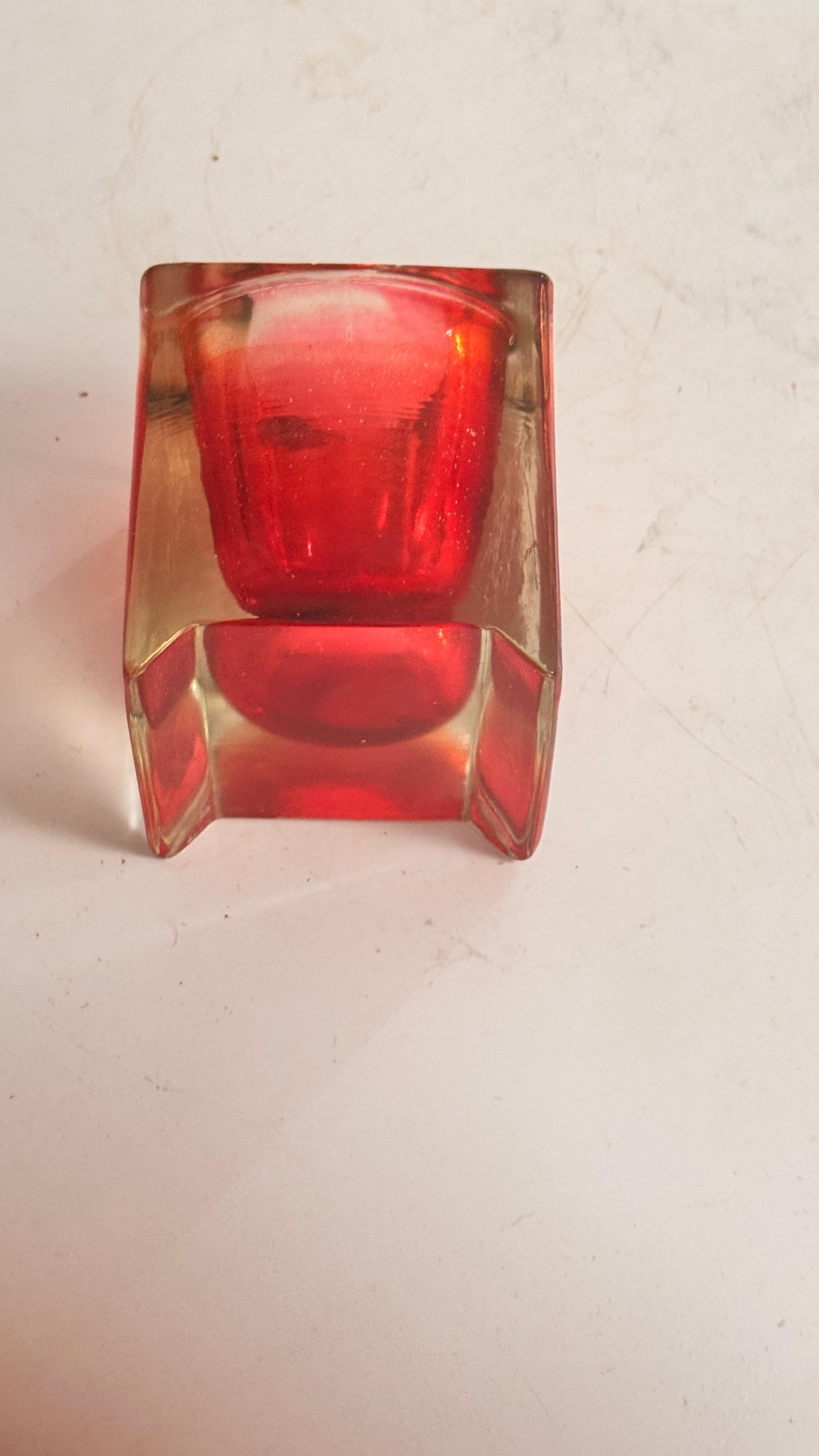 Murano Glass Ashtray — Red & Clear — Italy, 1960s For Sale 2