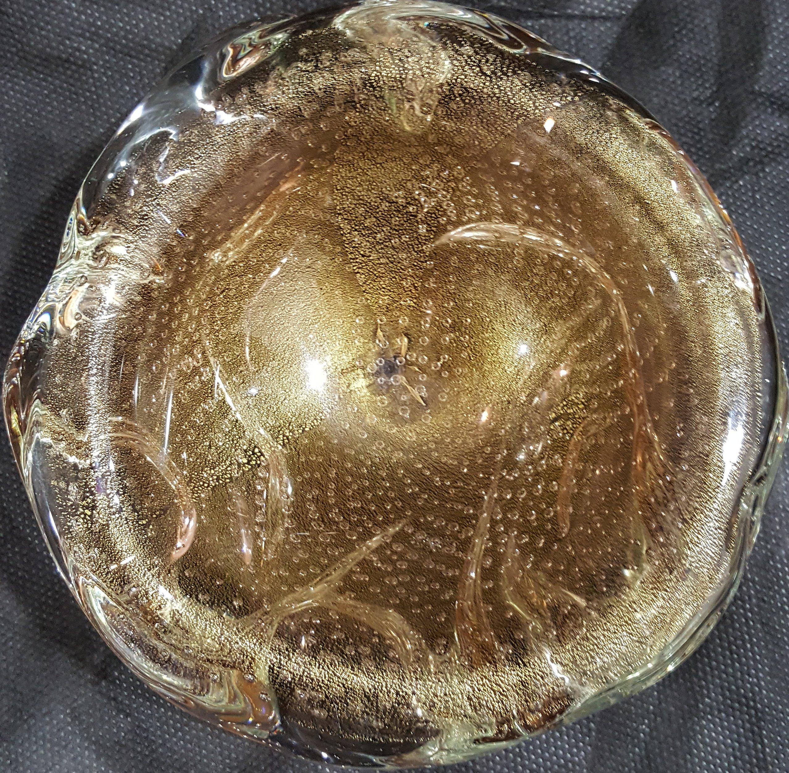 Murano Glass Archimede SEGUSO Gold Polveri & Bullicante Sculptural/A Bugne Bowl In Good Condition In Warrenton, OR