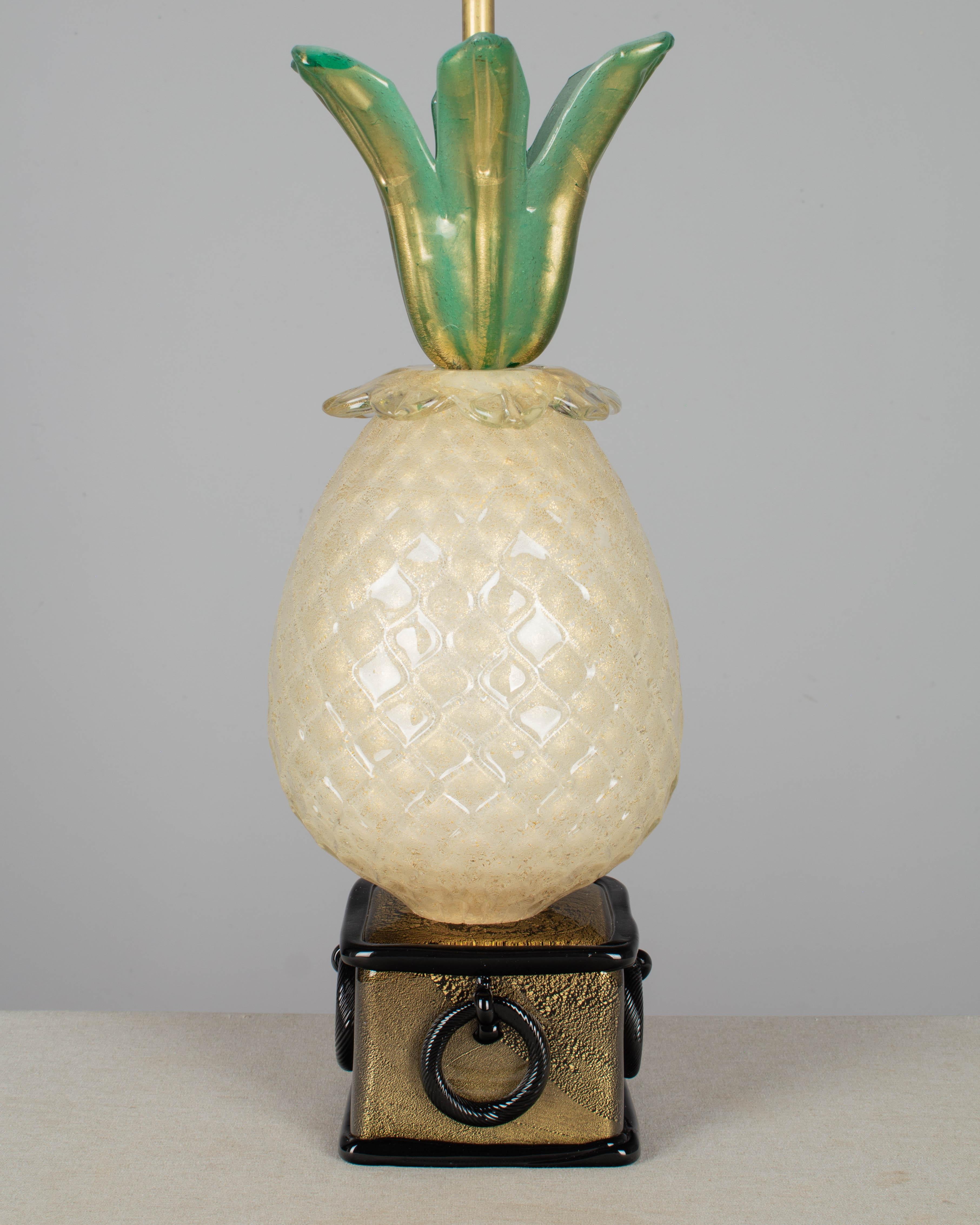 Hand-Crafted Murano Glass Barovier & Toso Pineapple Lamp For Sale