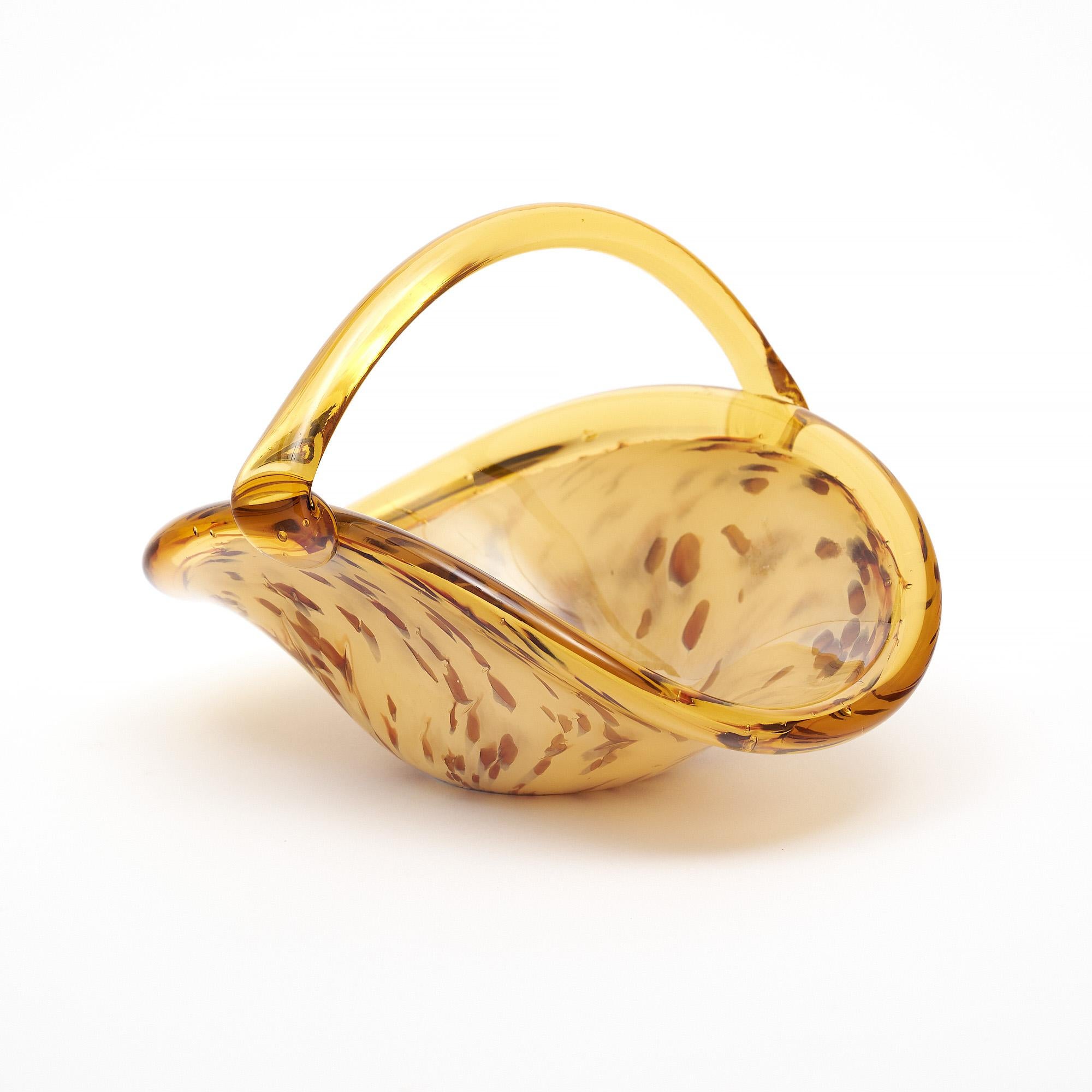 Murano glass basket/ Bowl from the island of Murano. Featuring Amber and ivory colors combined together in the “sommerso” technique.