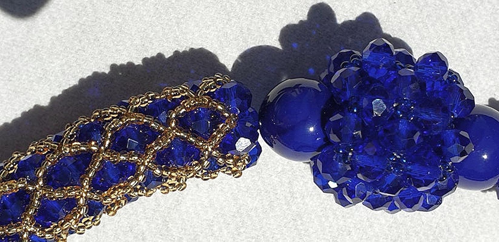 Collier de mode en perles de verre de Murano bleu et or en vente 3