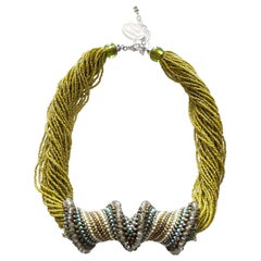 Perles vertes en verre de Murano:: collier fantaisie fait main par l'artiste vénitienne Paola B.