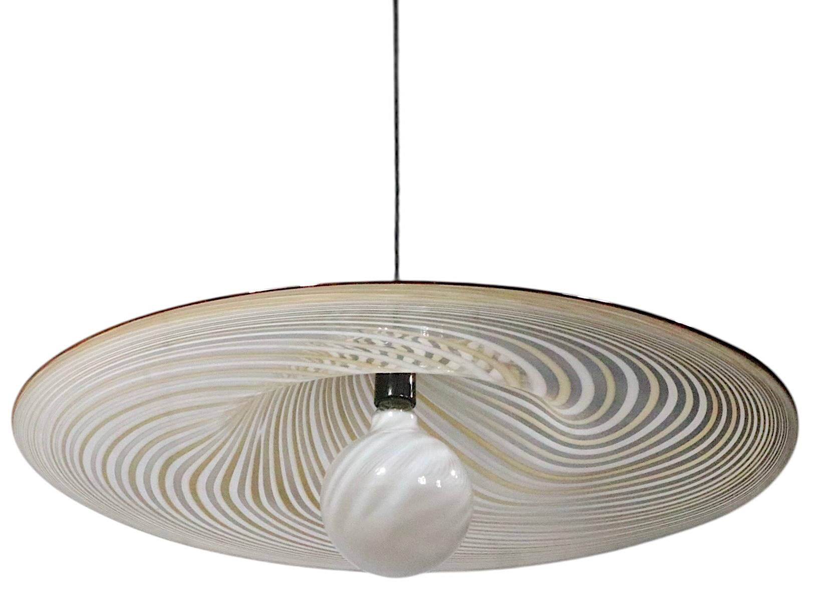 Cristal de Murano  Araña con forma de campana att. a Lino Tagliapidetra c. 1970's en venta 6