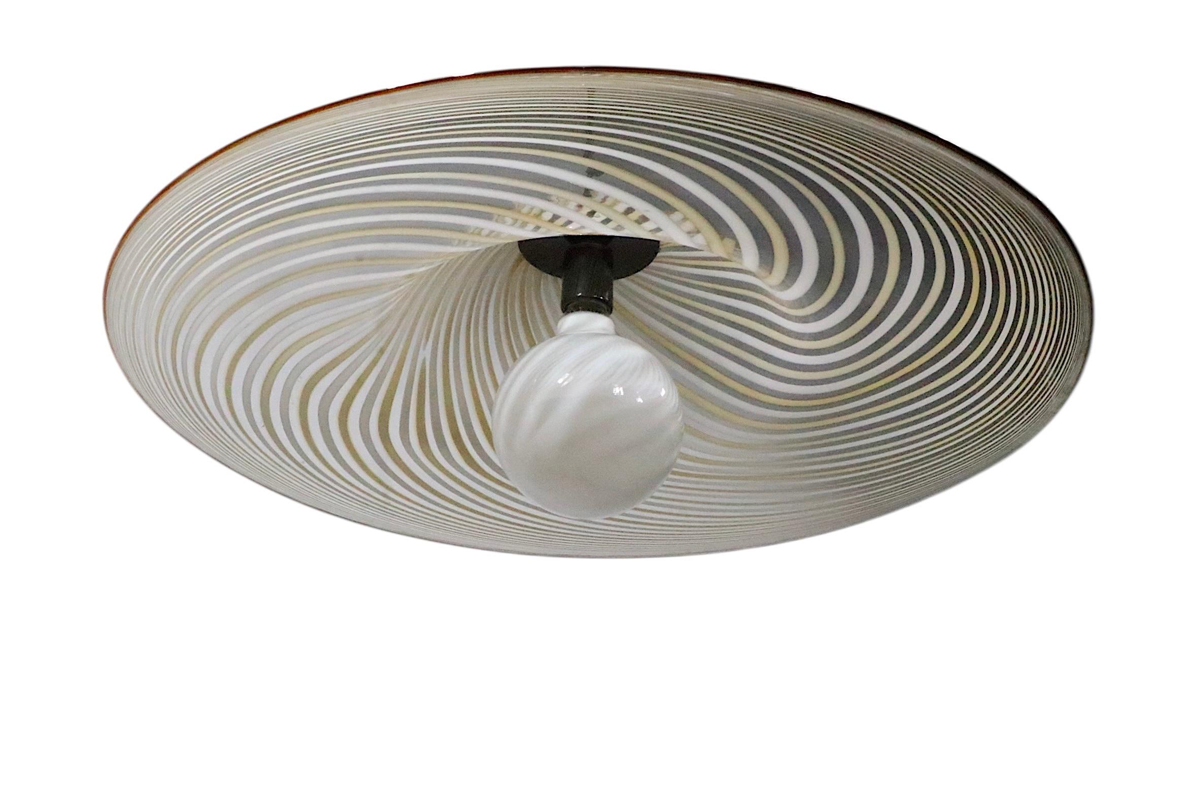 Cristal de Murano  Araña con forma de campana att. a Lino Tagliapidetra c. 1970's en venta 9