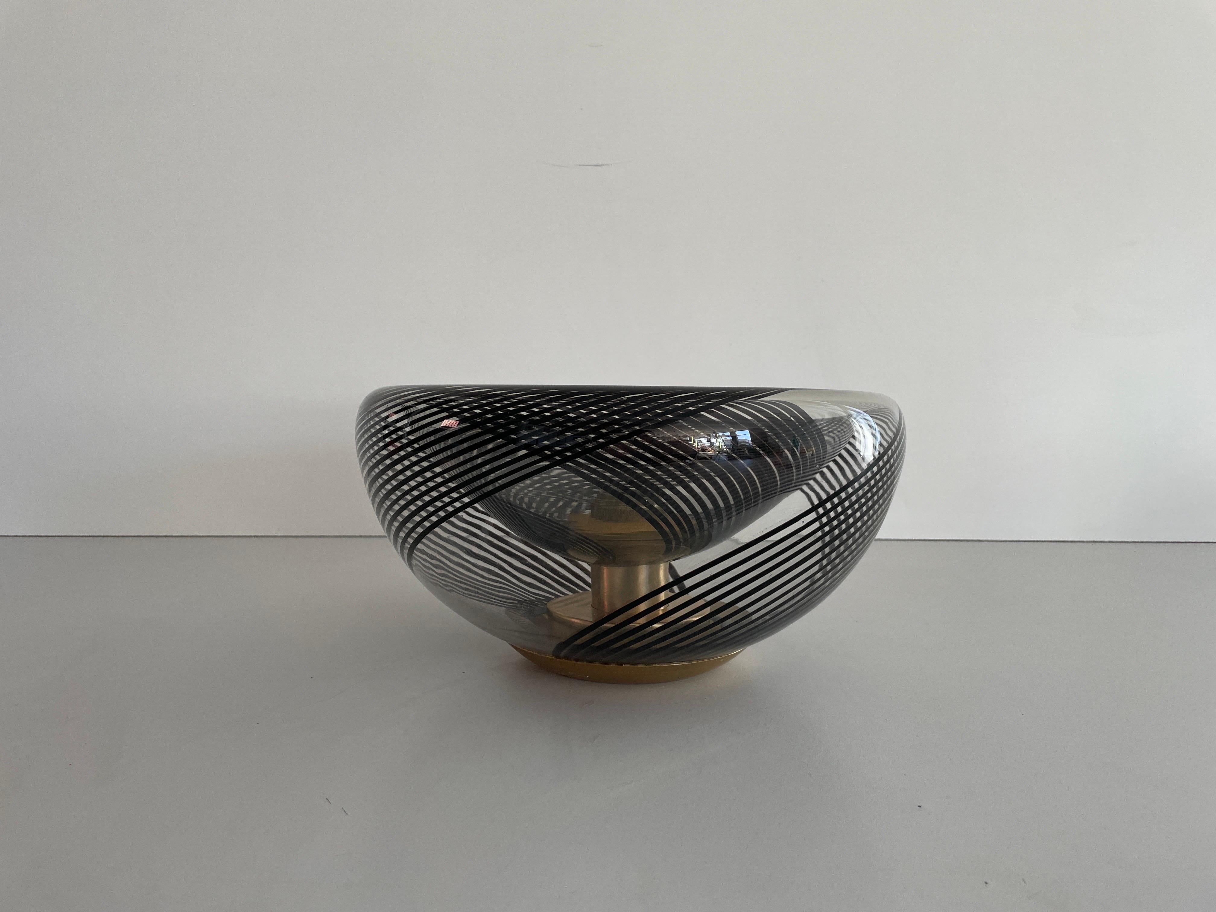 Lámpara de techo empotrada de cristal de Murano negro, años 60, Italia mediados del siglo XX en venta