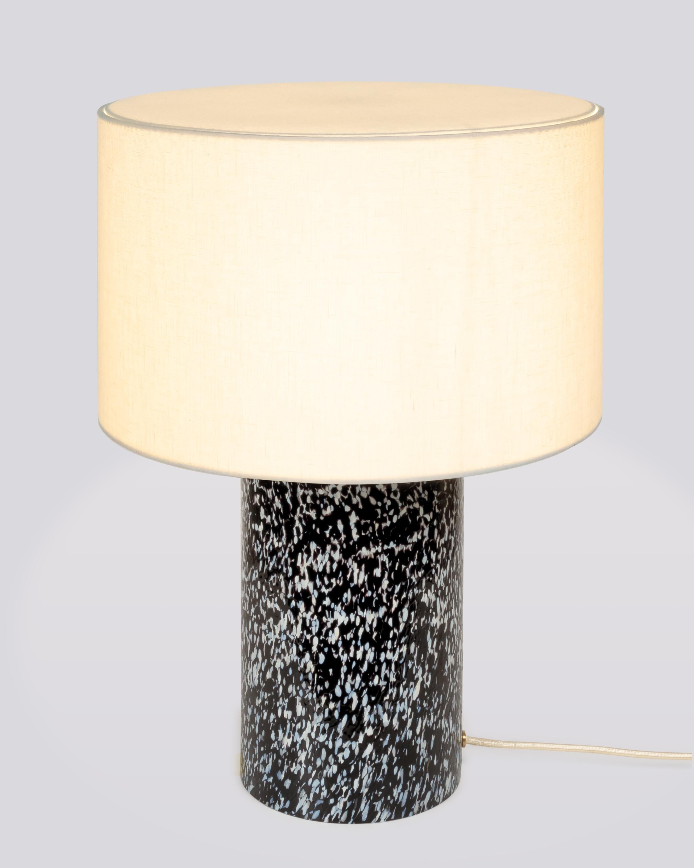 Hand-Crafted Murano Glass Black & White Pillar Lamp with Linen Lampshade by Stories of Italy For Sale