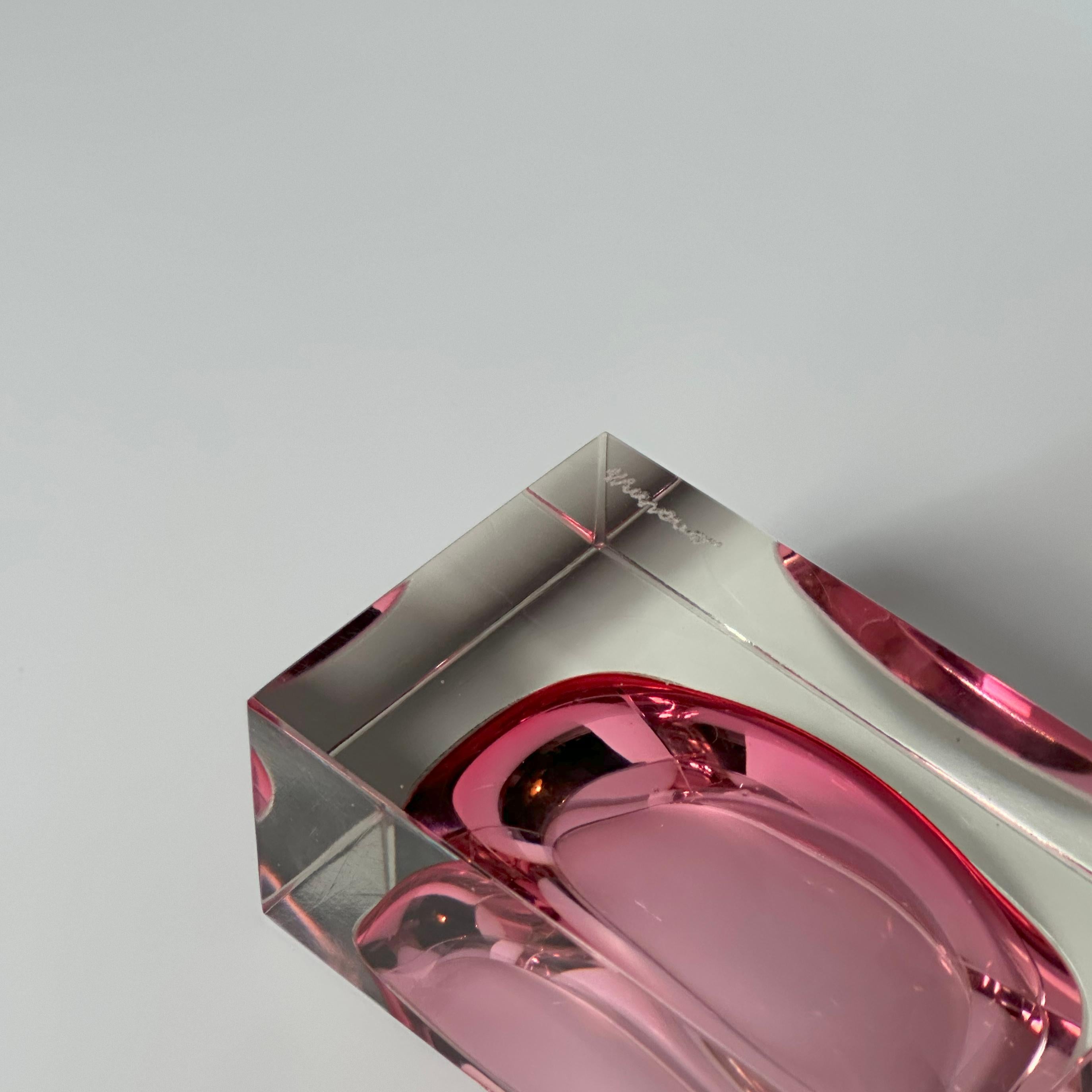 Ciotola a blocco in vetro di Murano rosa, anni '80 in vendita 1