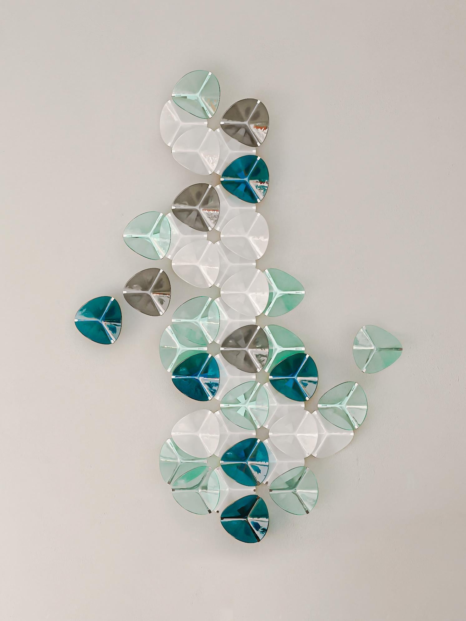 Appliques murales en mosaïque bleue et verte en verre de Murano faites à la main en Espagne en vente 3