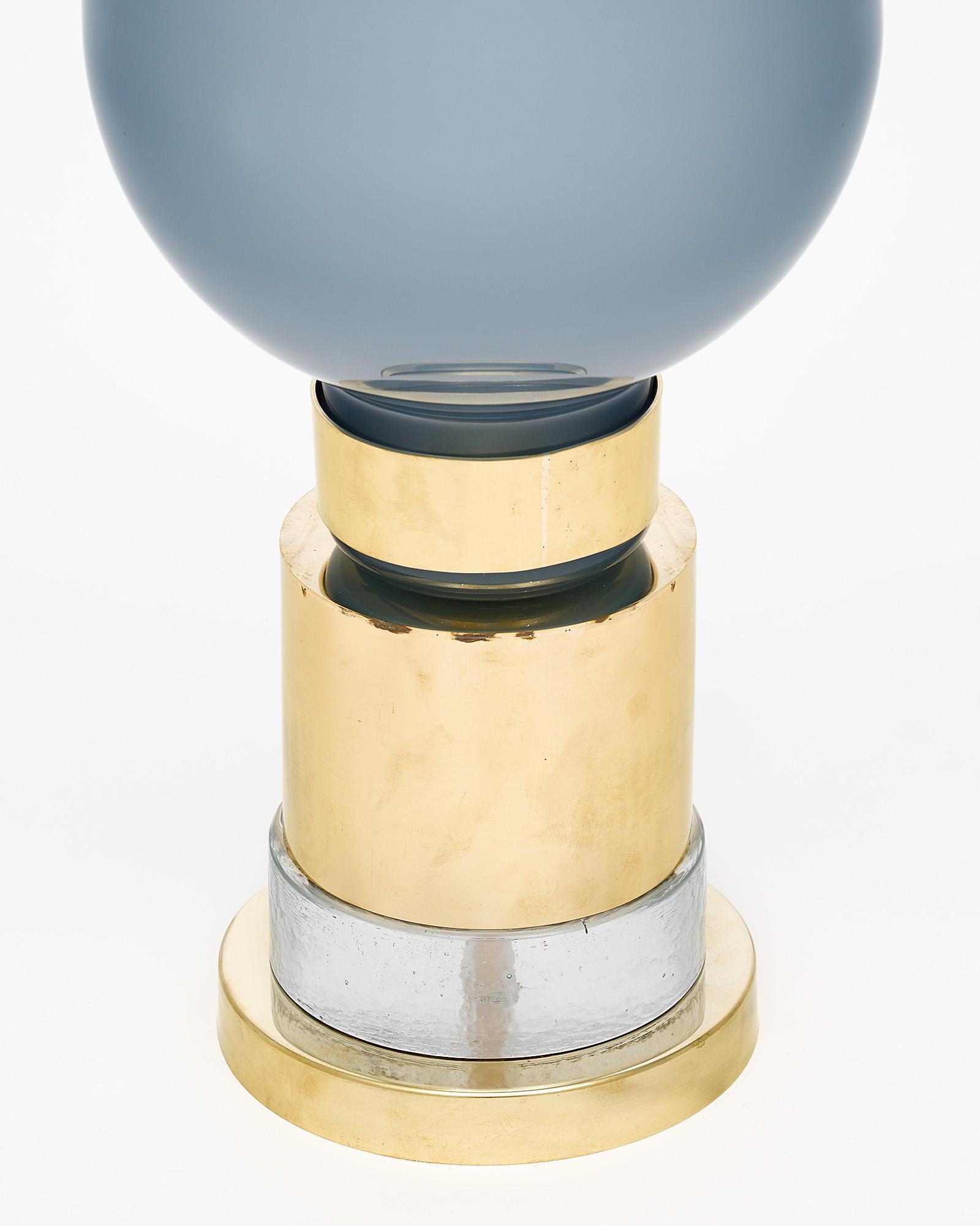 italien Lampes urne en verre de Murano bleu en vente