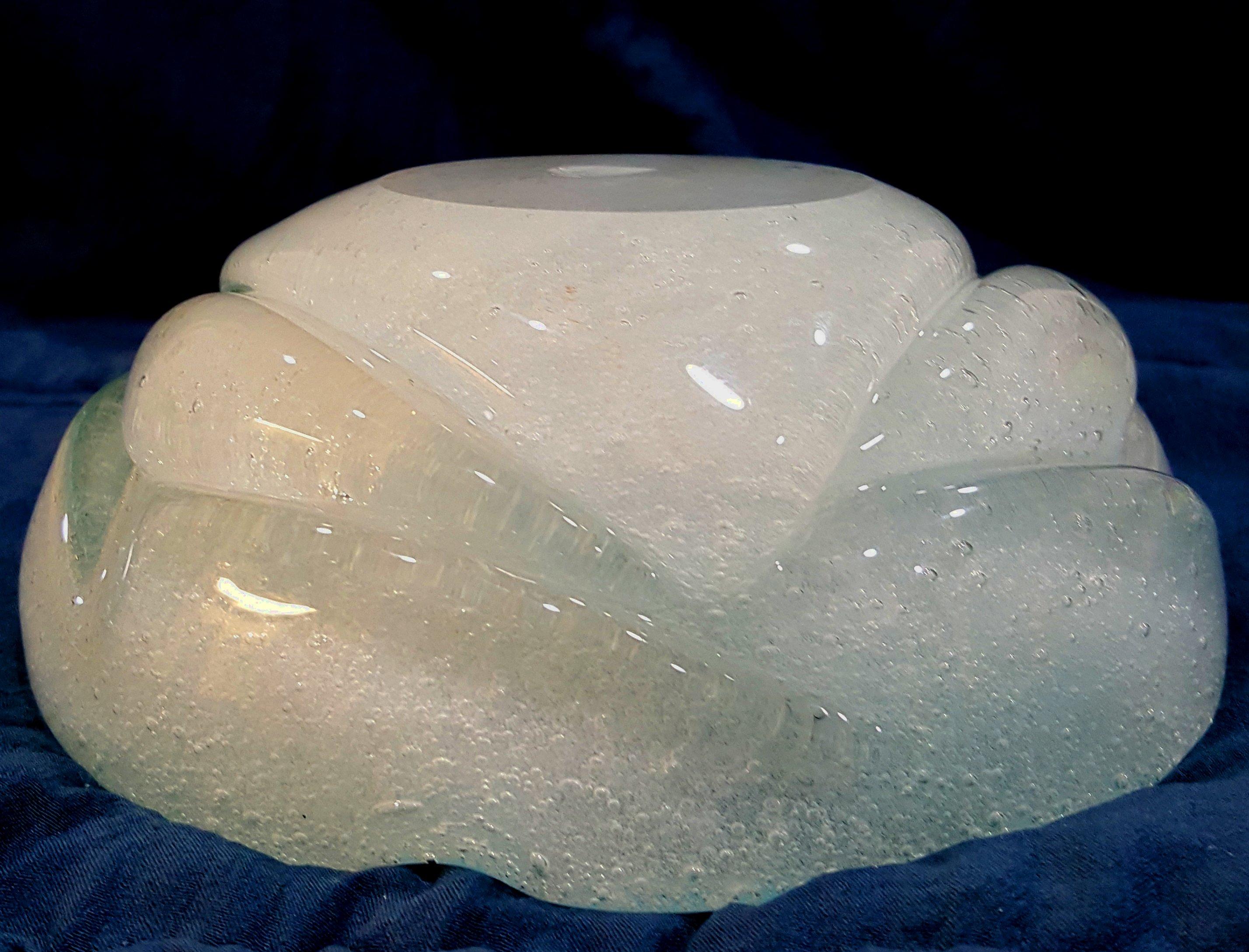 Moderne Murano Glas Bollicine Schale/Aschenbecher, Himmelblau & Weiß, Seguso, Mitte des Jahrhunderts im Zustand „Gut“ im Angebot in Warrenton, OR