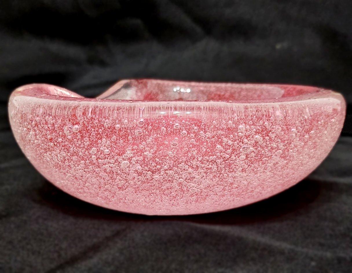Italian Pinks in White Murano Glass Bollicine/Pulegoso Bowl, Mid-Century Modern, Italy