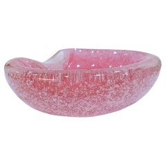 Pinks in White Murano Glass Bollicine/Pulegoso Bowl, Mid-Century Modern, Italy