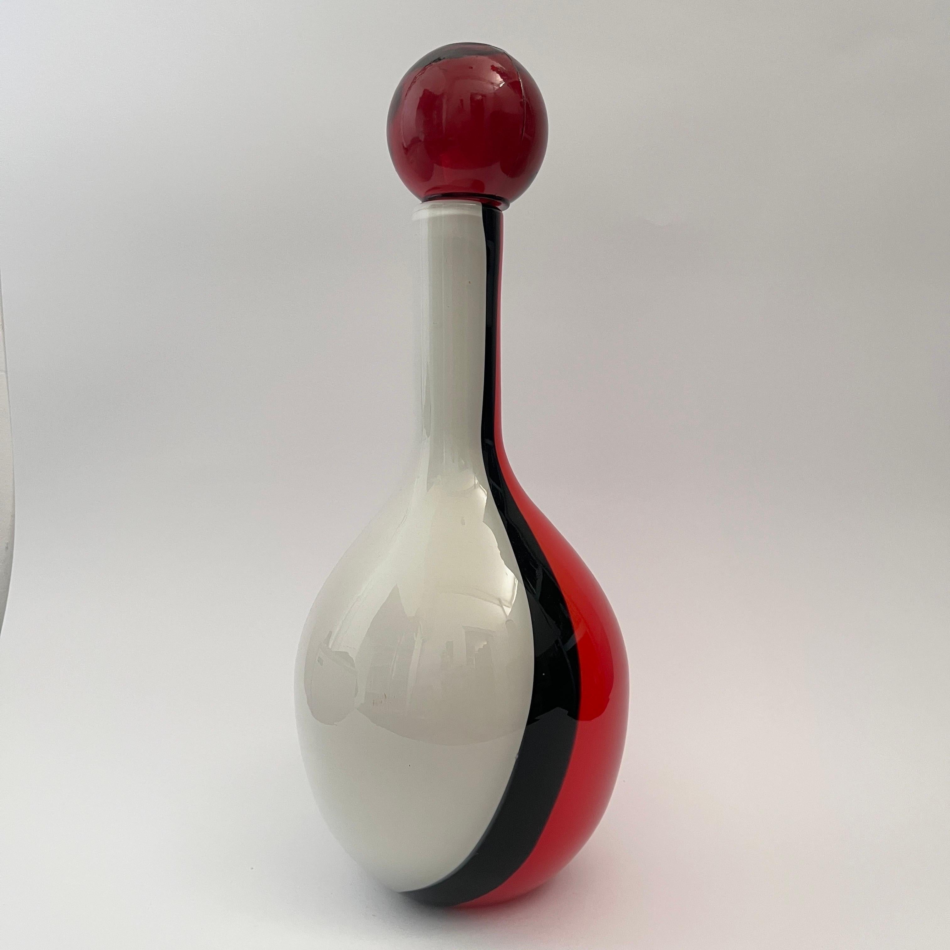 Bottiglia in vetro di Murano 
prodotto in Italia