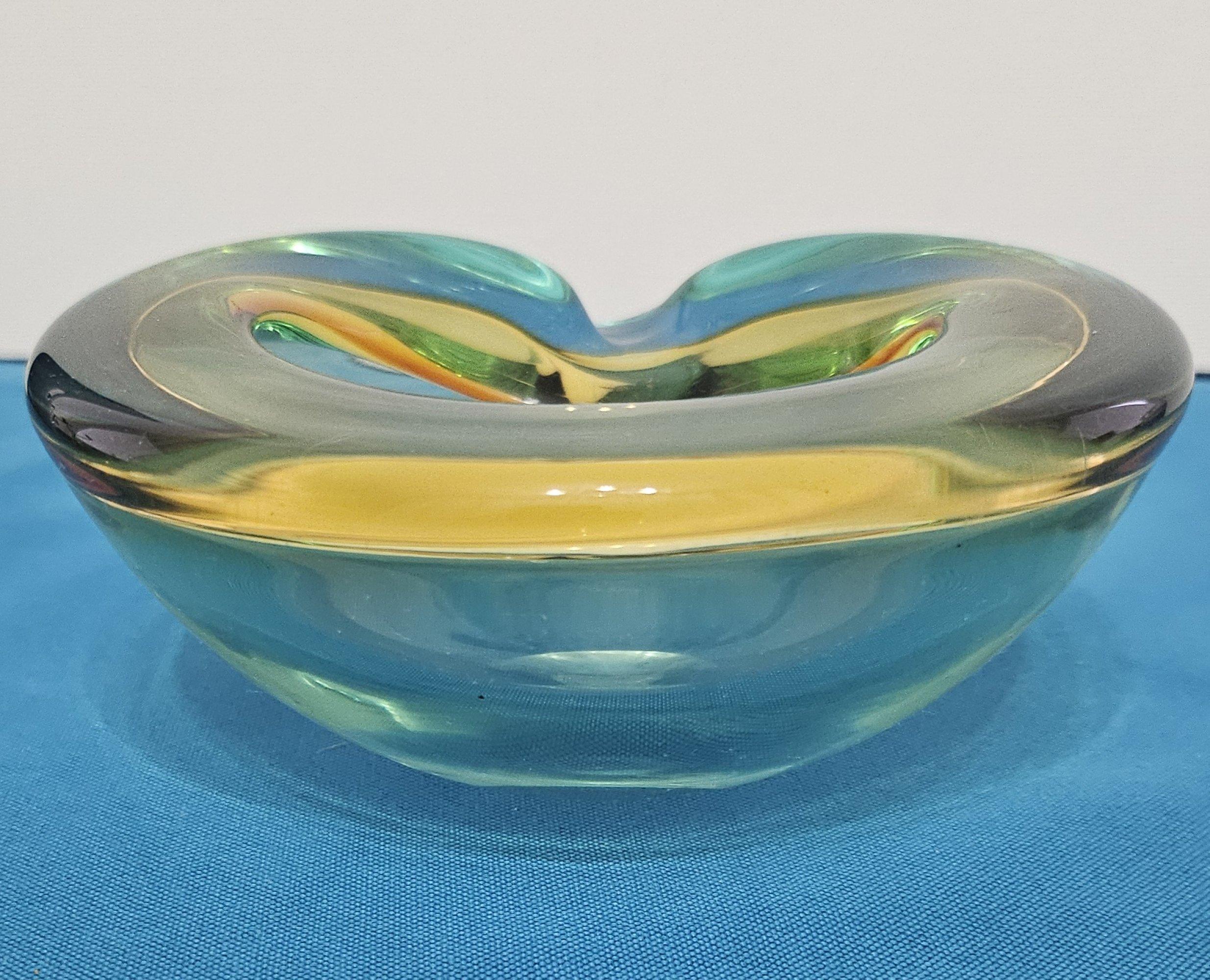 Coupe en verre de Murano, Alfredo Barbini ou Seguso, Aqua Green & Greene Greene Bon état - En vente à Warrenton, OR