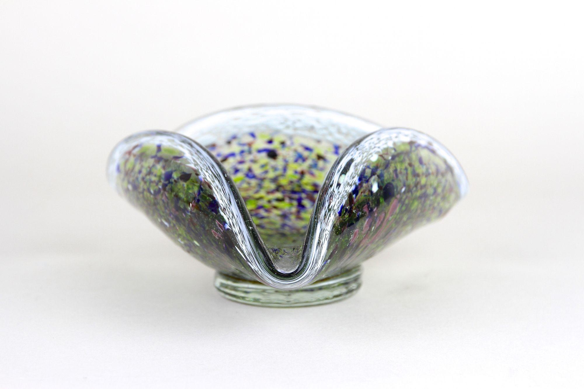 Mid-Century Modern Murano Glass Bowl/ Ashtray, 20th Century, Italy circa 1950 For Sale