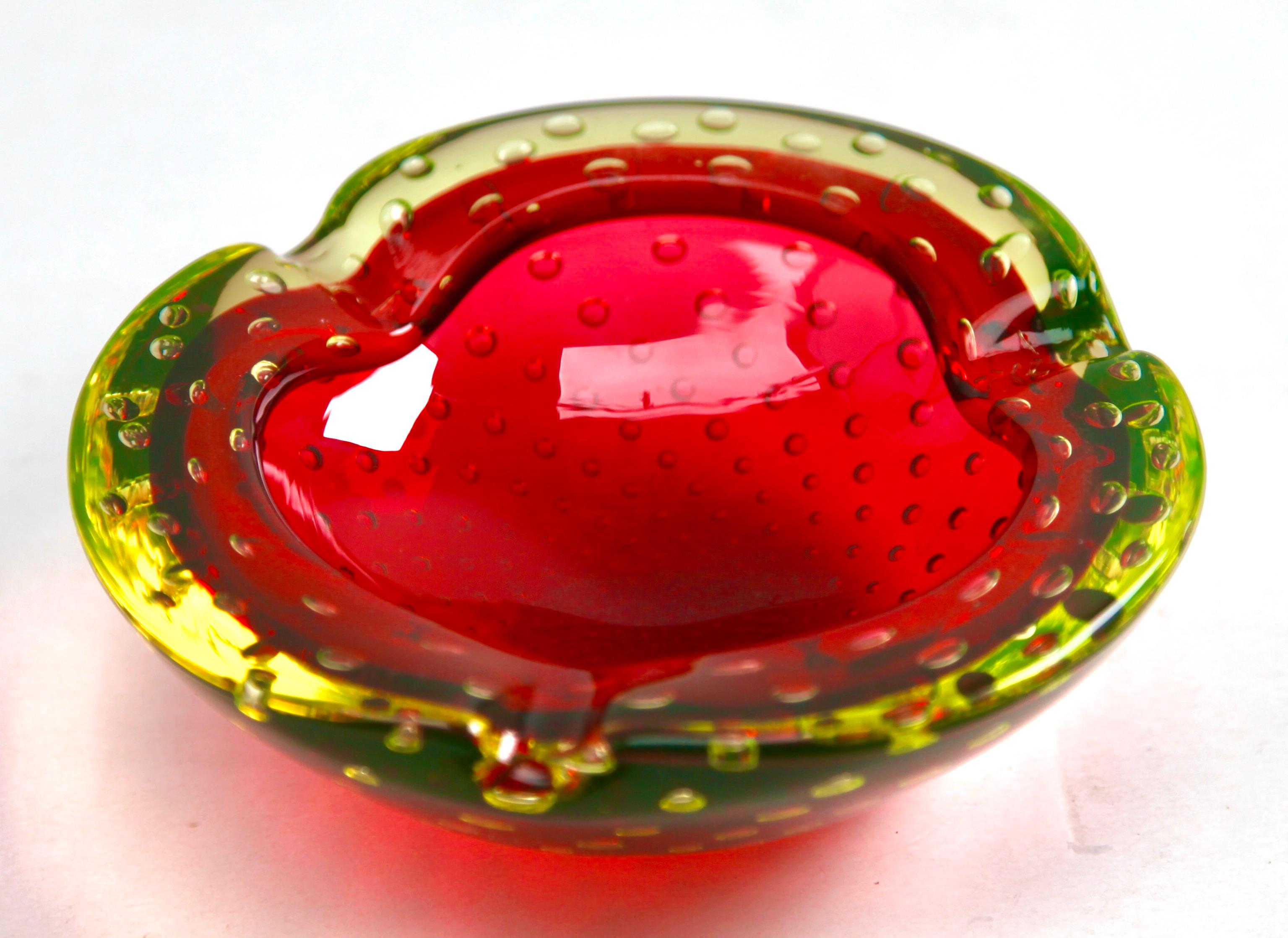Murano Glass Bowl Attributed to Flavio Poli for Seguso For Sale 1