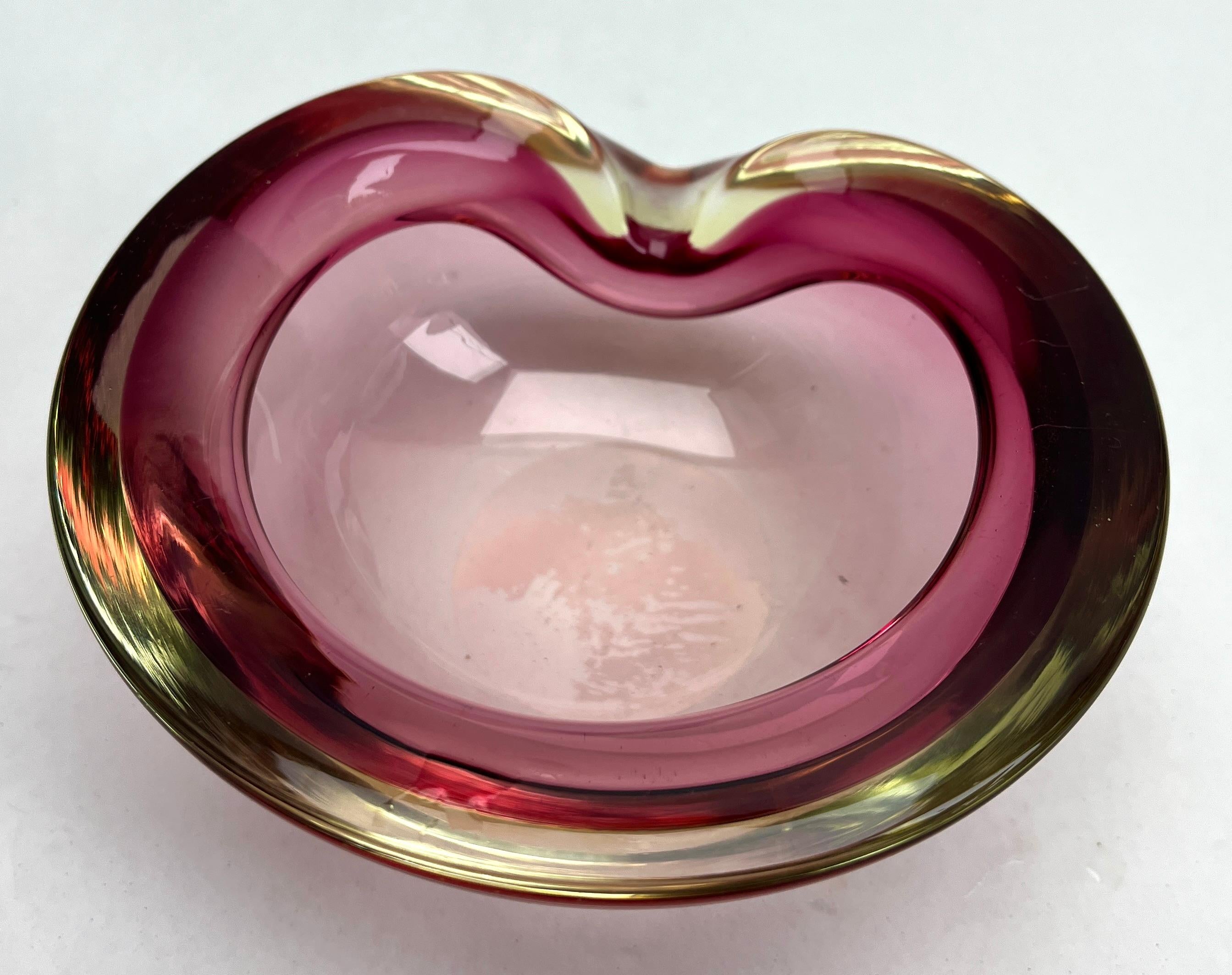 Cuenco de cristal de Murano Atribuido a Flavio Poli para Somerso Años 60 en Bueno estado para la venta en Verviers, BE