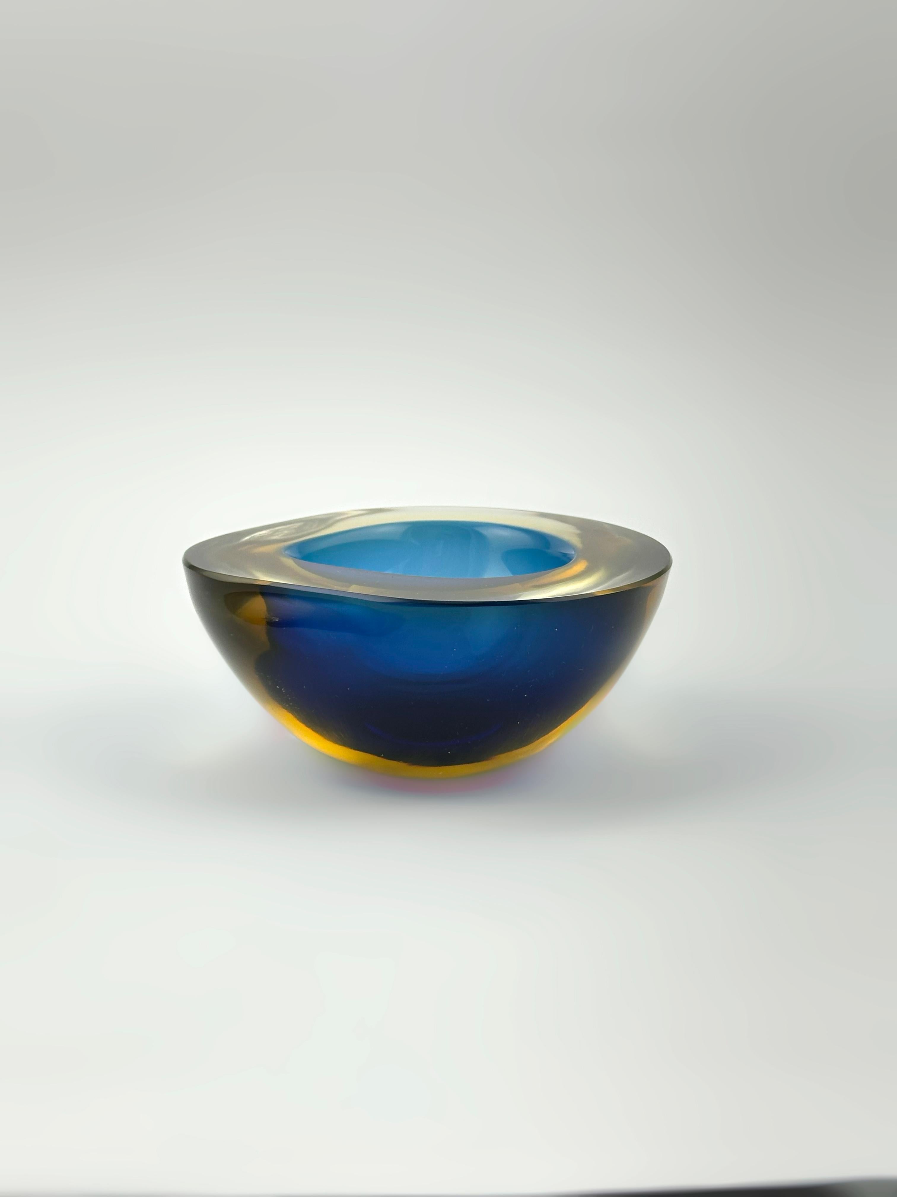 Hand-Crafted Murano Glass Blue and Yellow Teardrop Sommerso Geode Bowl c. 1960s Italy For Sale