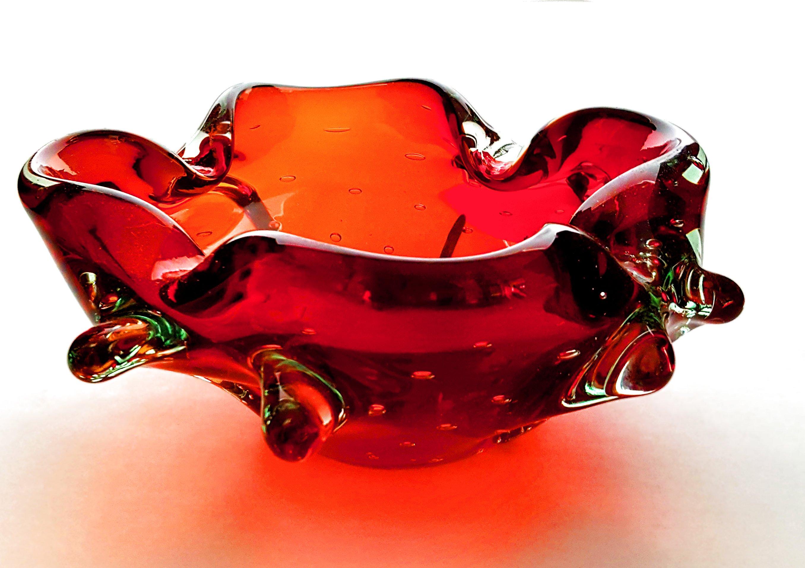 Mid-Century Modern Red Murano Glass Bowl - Bullicante, Lenti For Sale