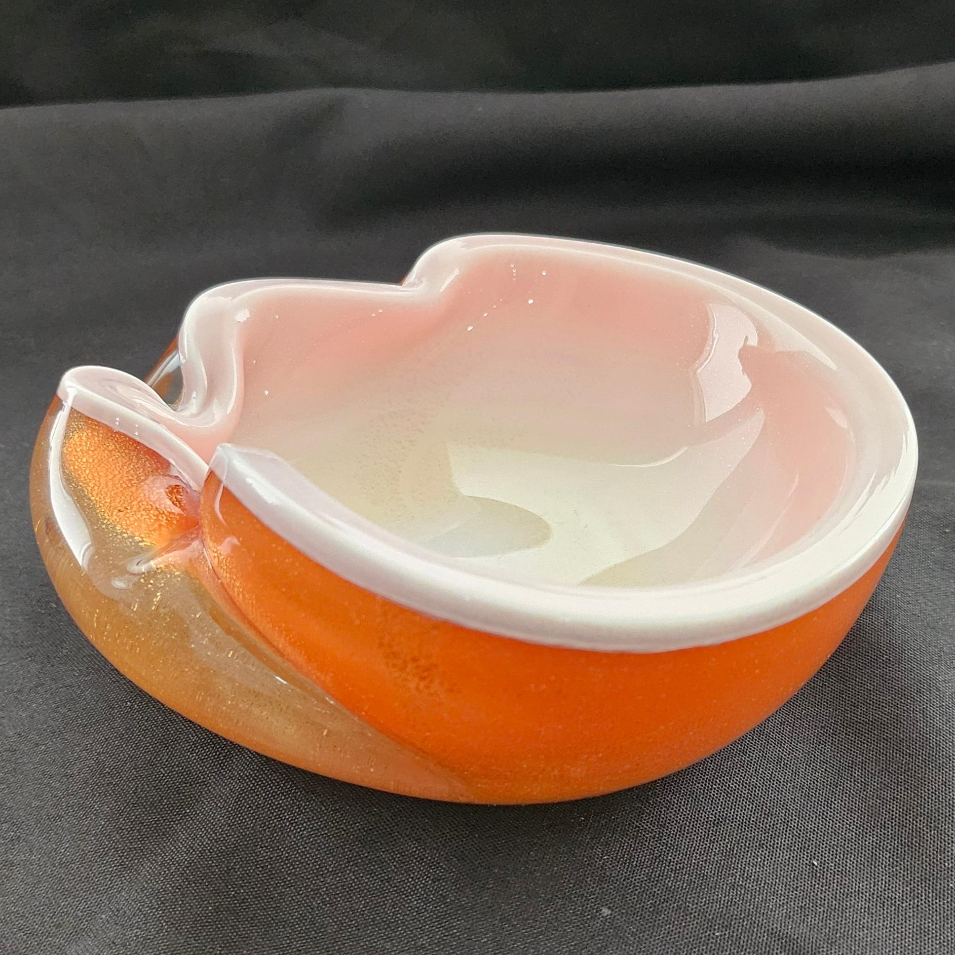 20ième siècle Bol en verre de Murano avec Polveri dorés d'Alfredo Barbini pour Camer - VENTE DE LIQUIDATION en vente