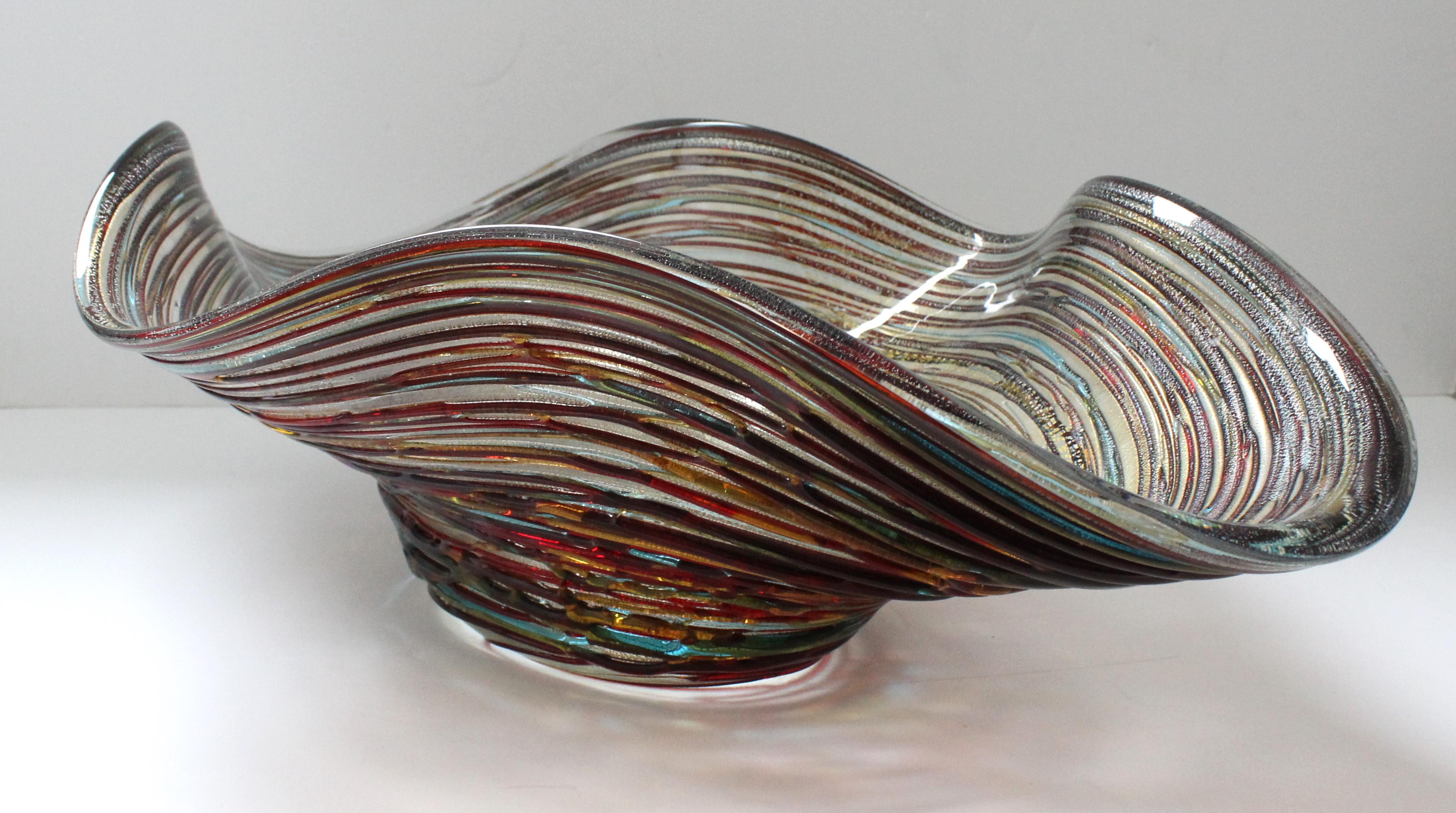 Murano Glass Bowl by Vetro Artistico In Good Condition In West Palm Beach, FL