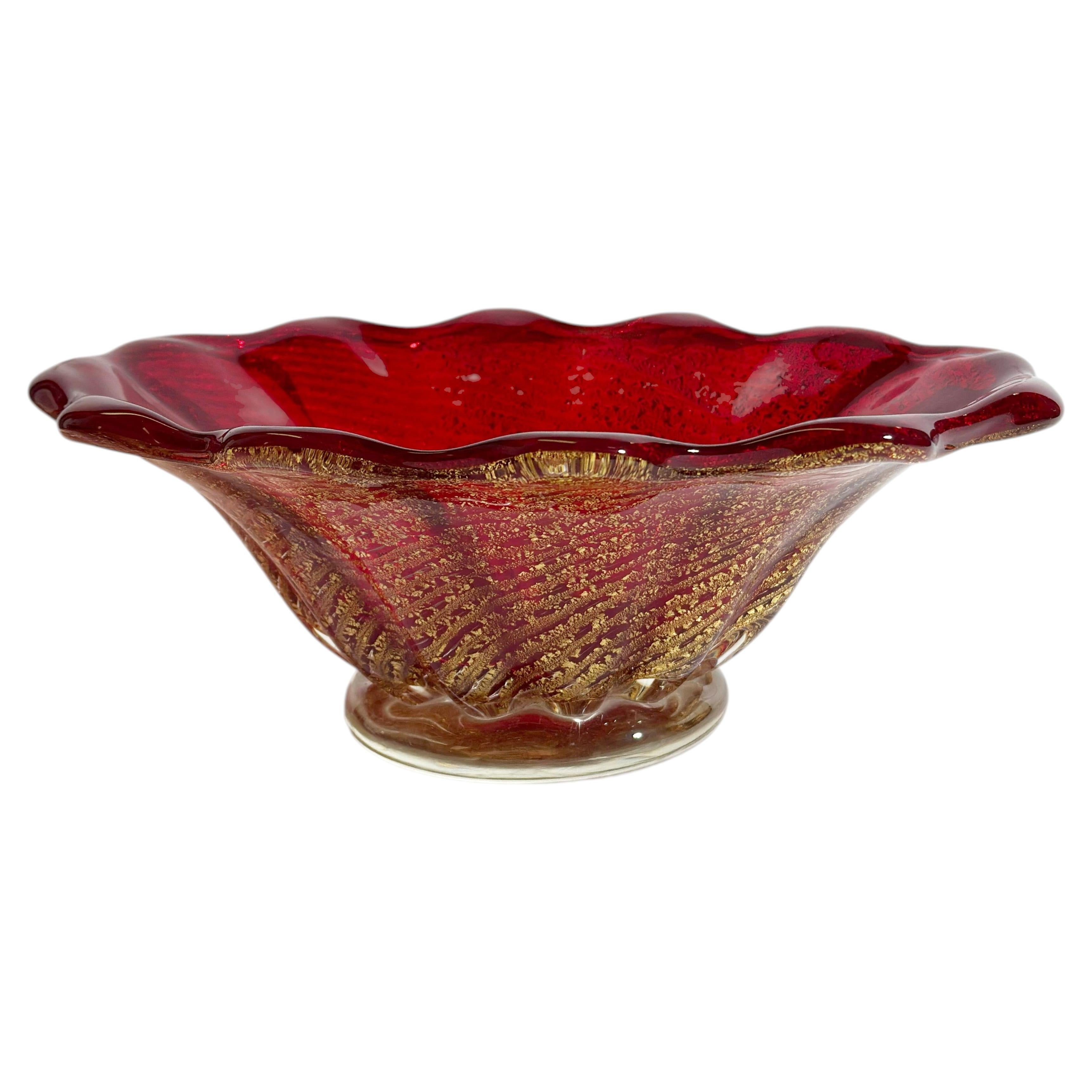 Red and Gold Murano Glass Bowl, Oval Shaped, Cordonato d’Oro Technique, Italy For Sale