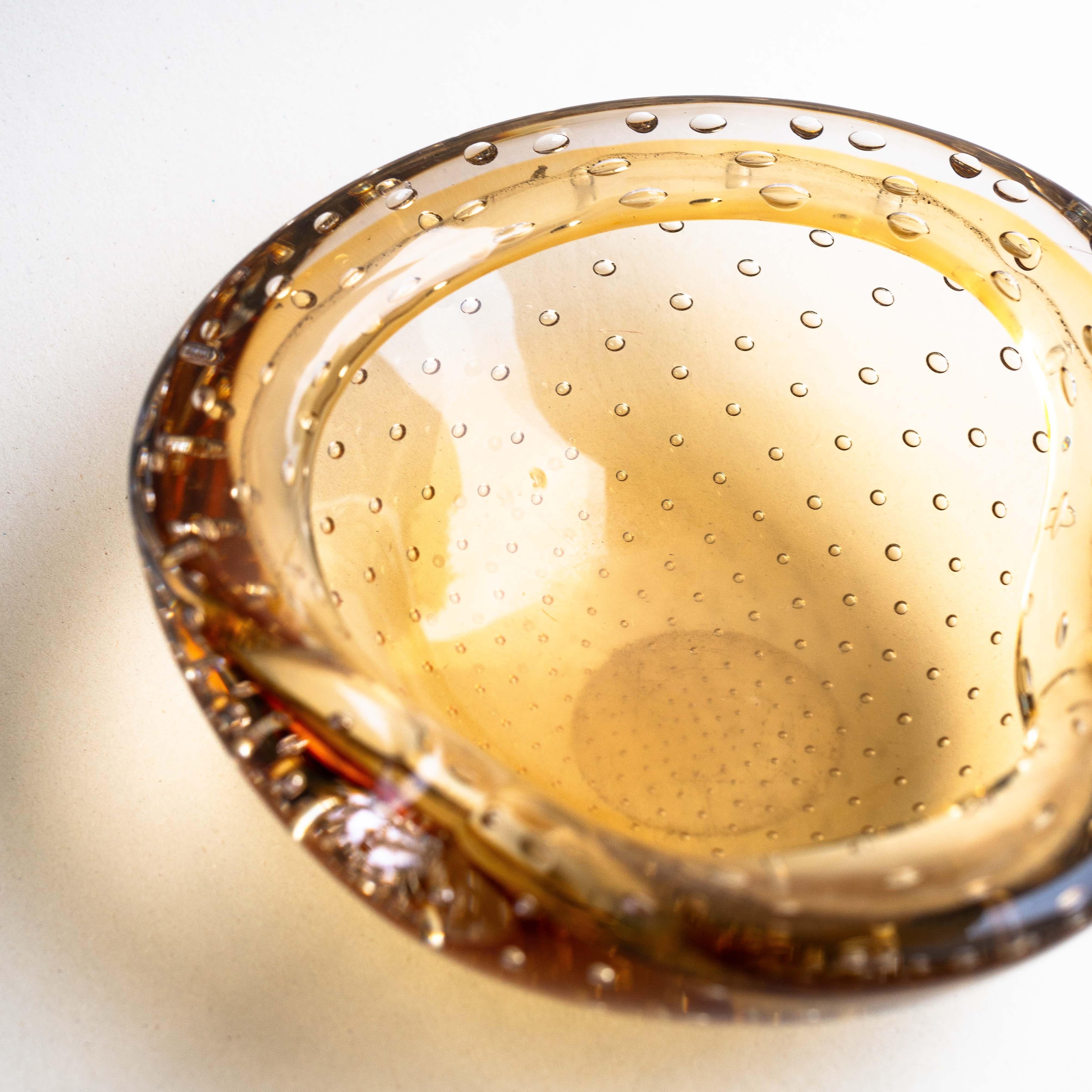 Bol en verre de Murano, centre de table décoratif par Archimede Seguso, Italie, années 1960 en vente 2