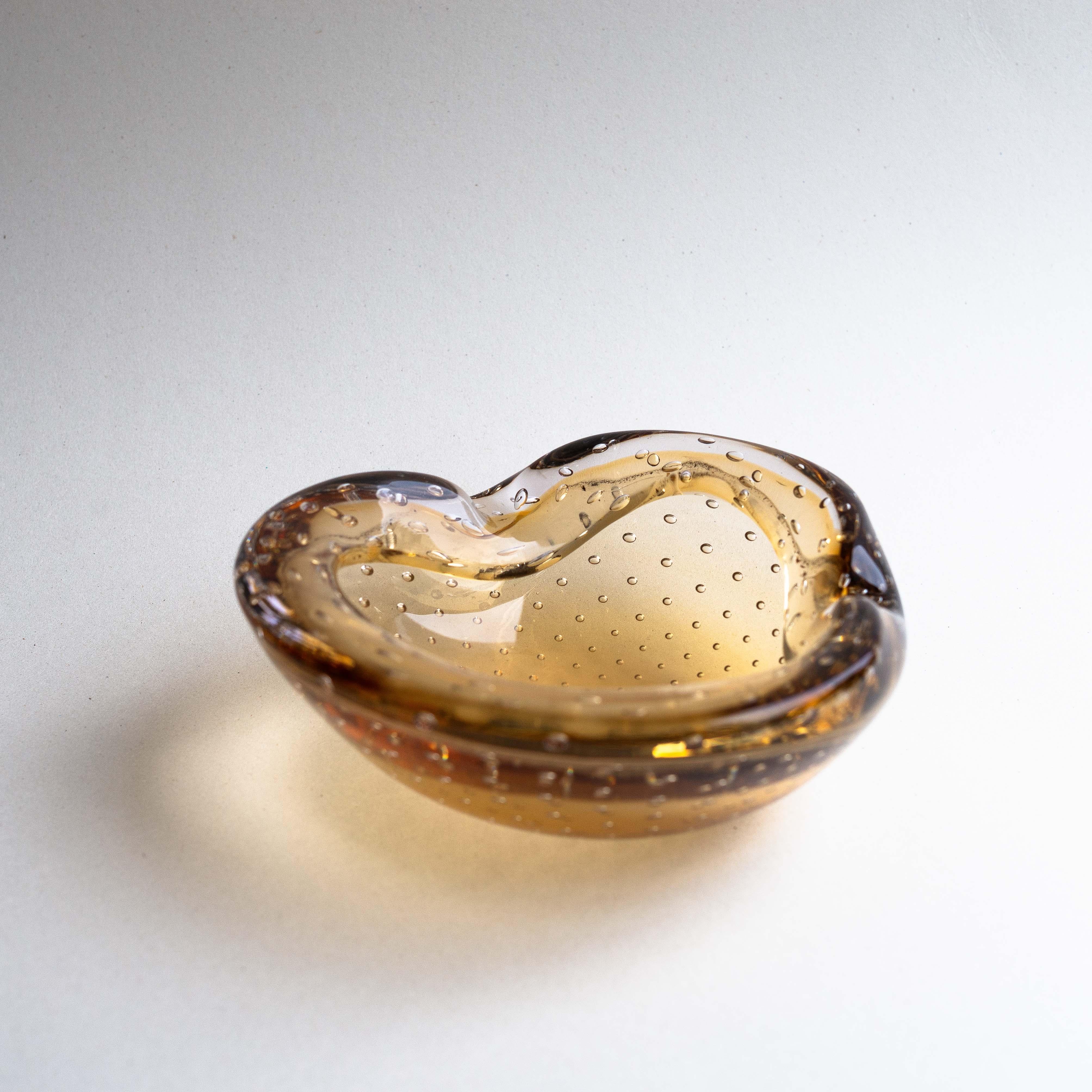 Bol en verre de Murano, centre de table décoratif par Archimede Seguso, Italie, années 1960 Bon état - En vente à ROUEN, FR