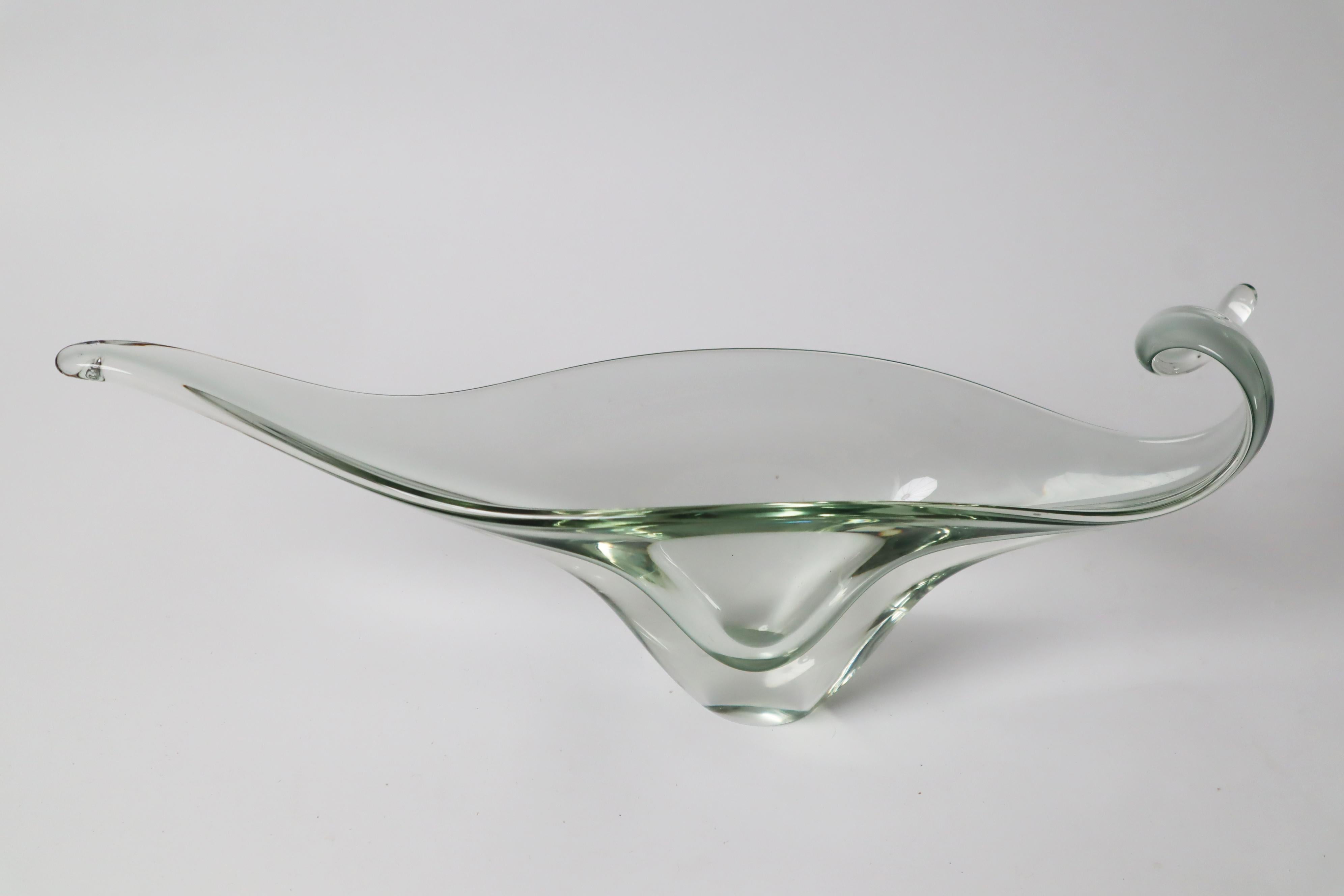 Murano Glass Bowl in the Shape of a Venetian Gondola, Italy 1960s For Sale 4